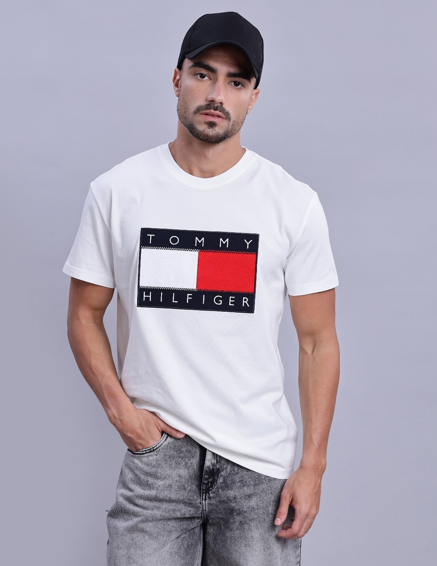 Tommy Hilfiger Printed Regular-Fit Cotton T-Shirt
