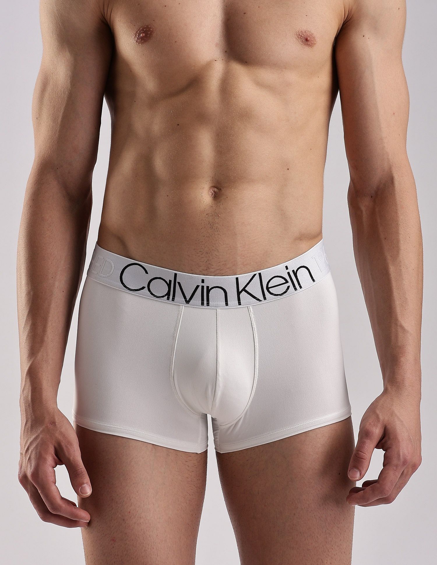 Calvin Klein Underwear Low Rise Solid Off-White Trunks
