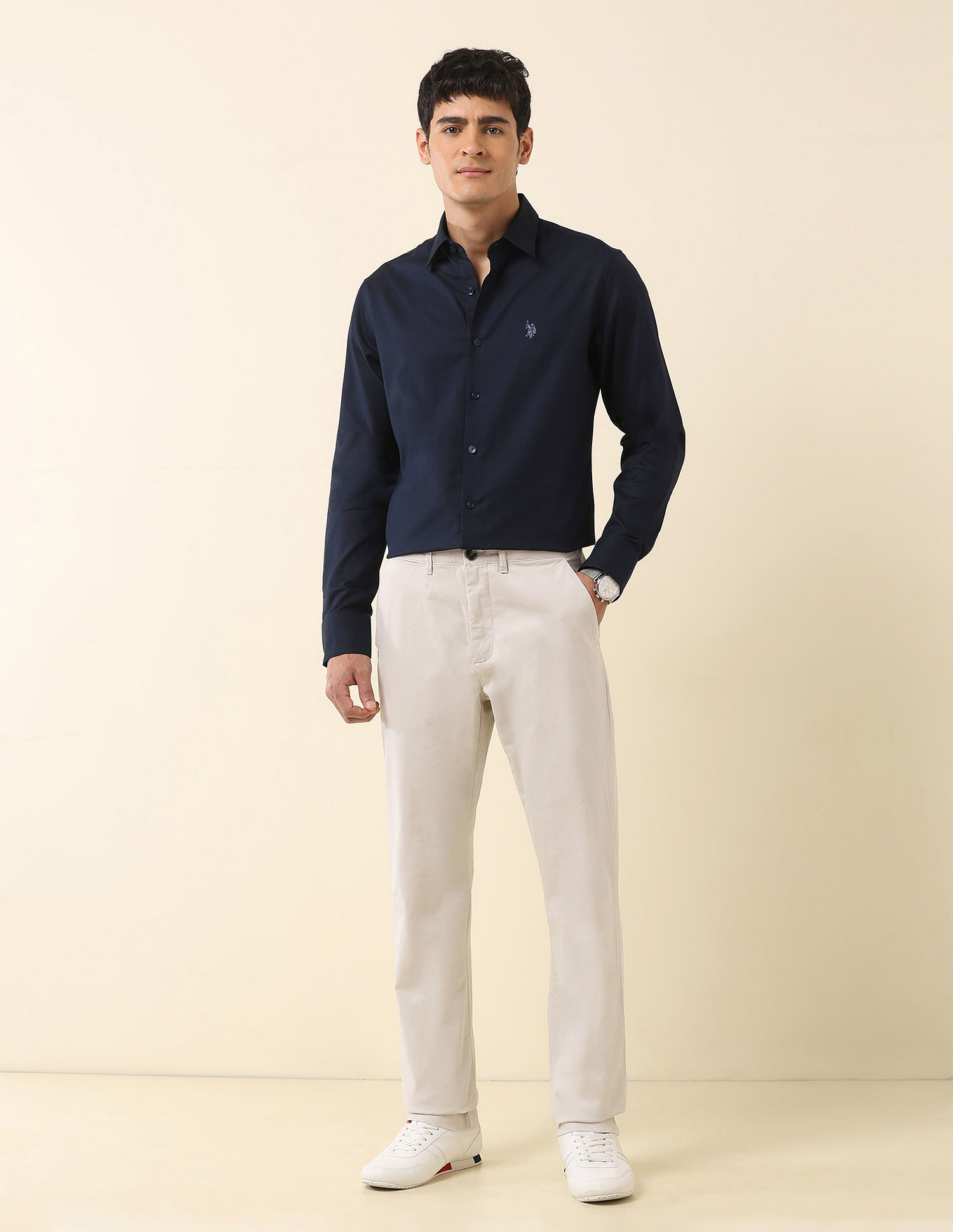 U.S. Polo Assn. Tailored Fit Solid Pure Cotton Shirt
