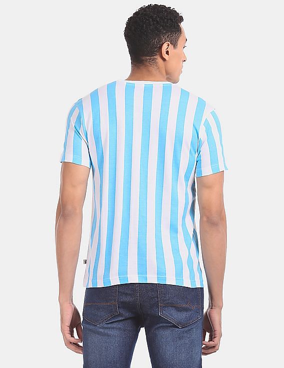Aeropostale Blue And White Short Sleeve Vertical Stripe T-Shirt
