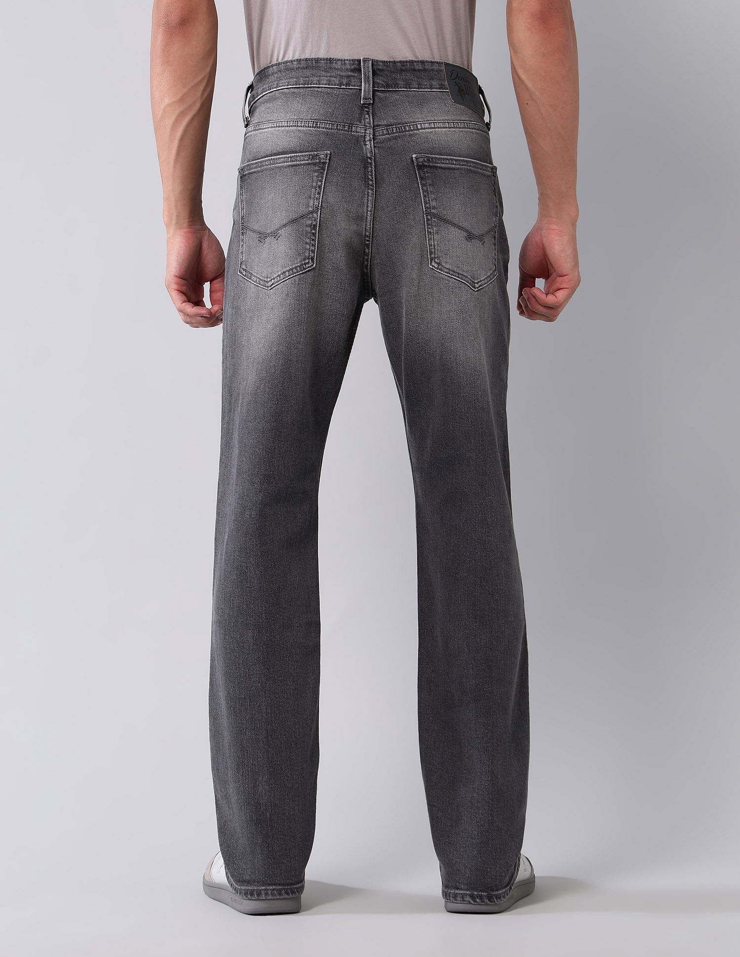 U.S. Polo Assn. Denim Co. Harold Slim Straight Fit Vintage Jeans
