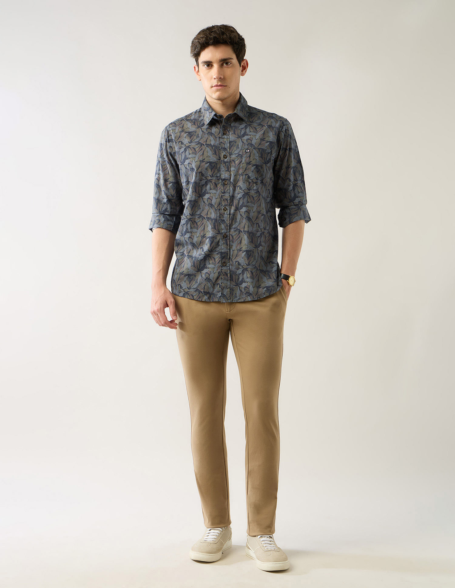 Arrow Sport Tropical Printed Printed Tailored Fit Shirt