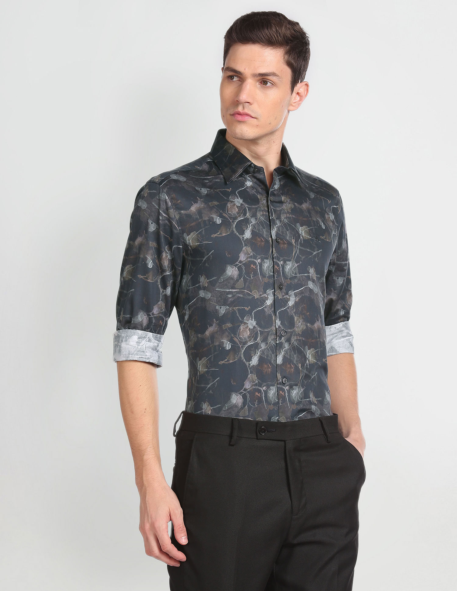 Arrow Tailored Fit Abstract Print Shirt