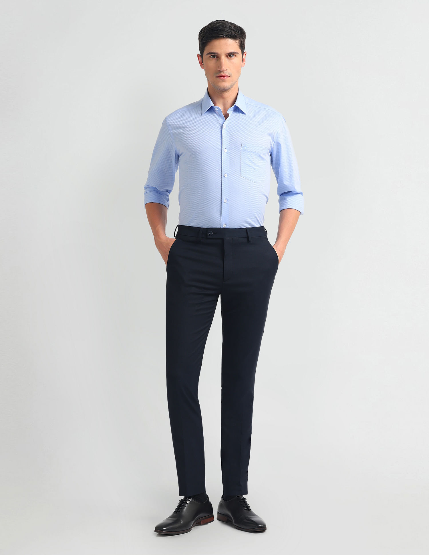 Arrow Manhattan Slim Fit Dobby Shirt
