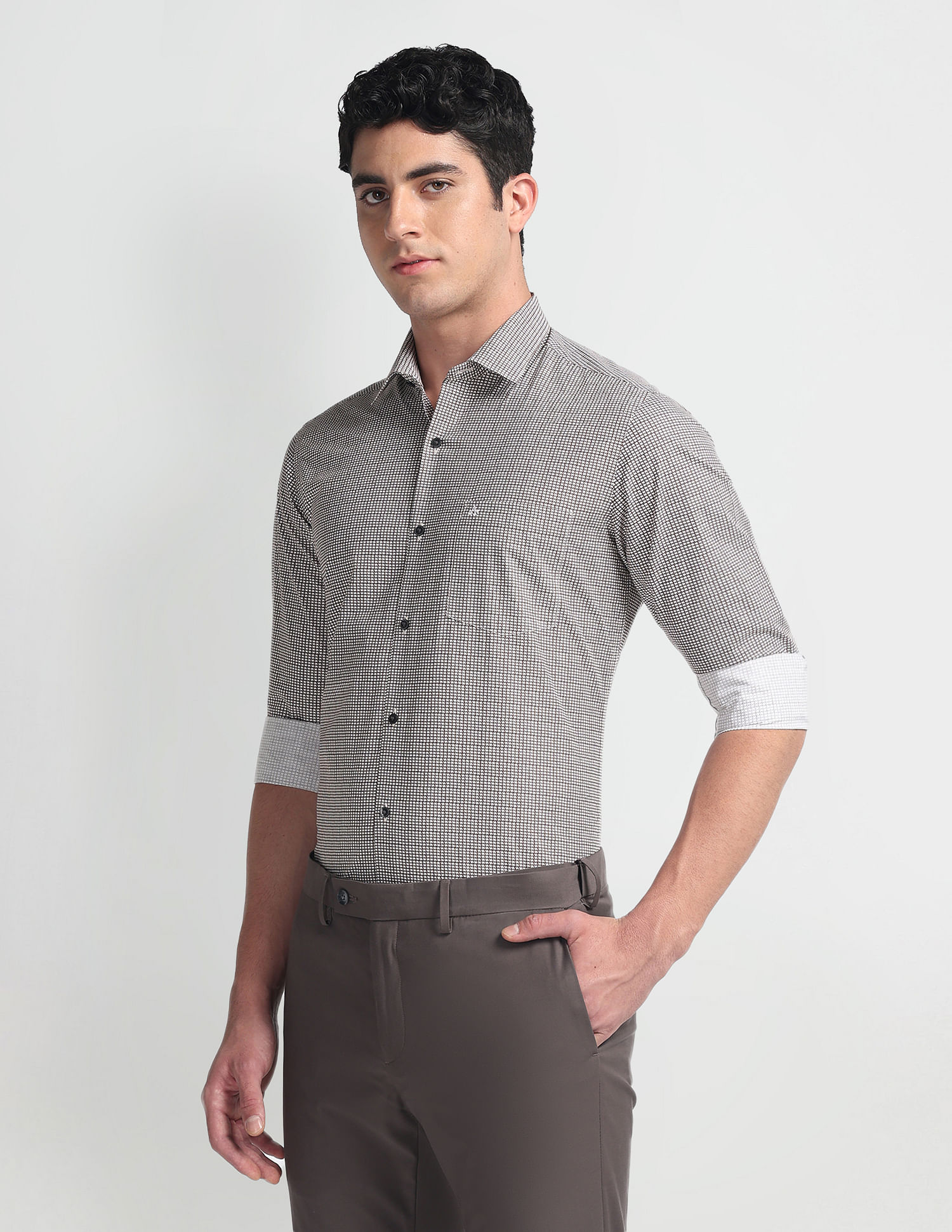 Arrow Geometric Pattern Manhattan Slim Shirt
