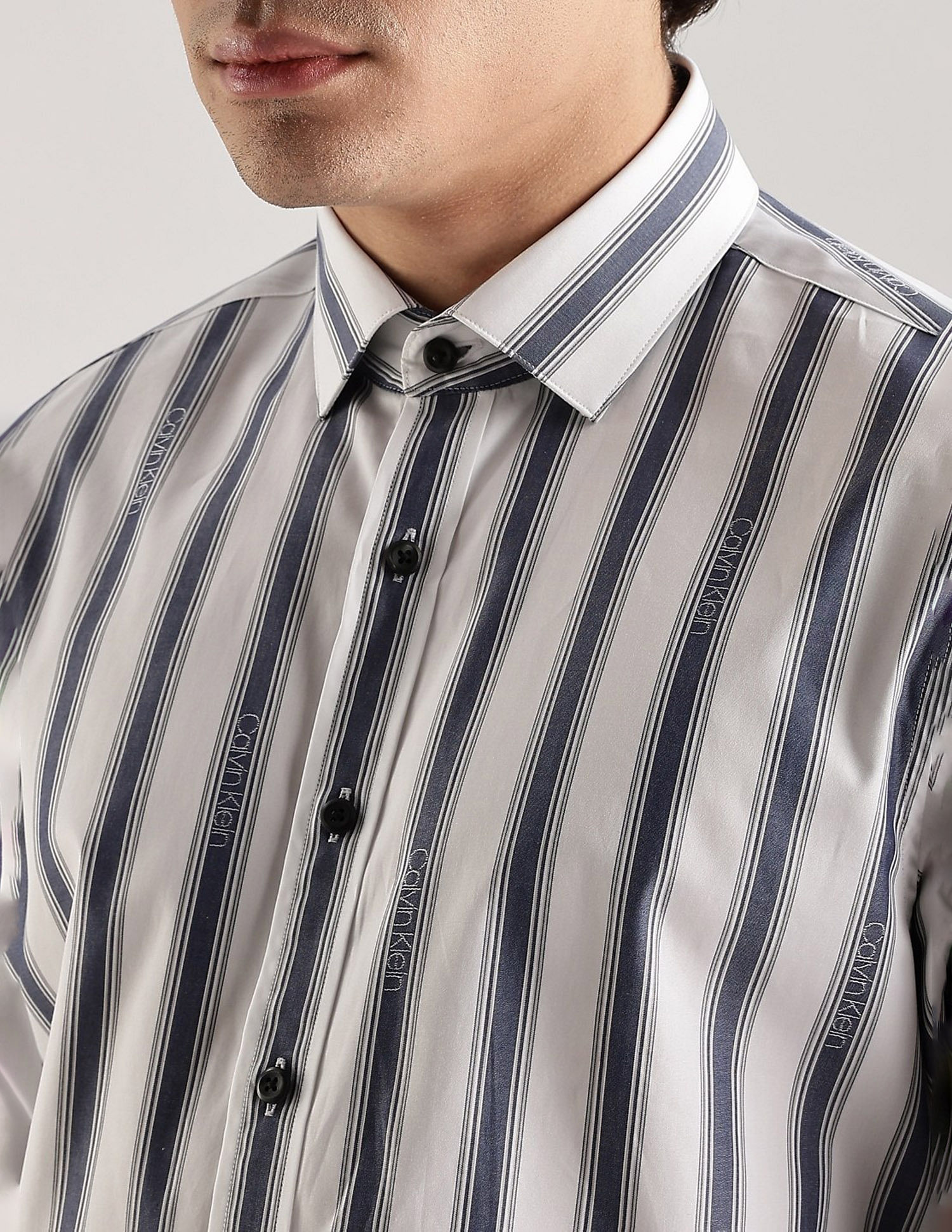Calvin Klein Jeans Vertical Stripes Regular Fit Poplin Woven Shirt