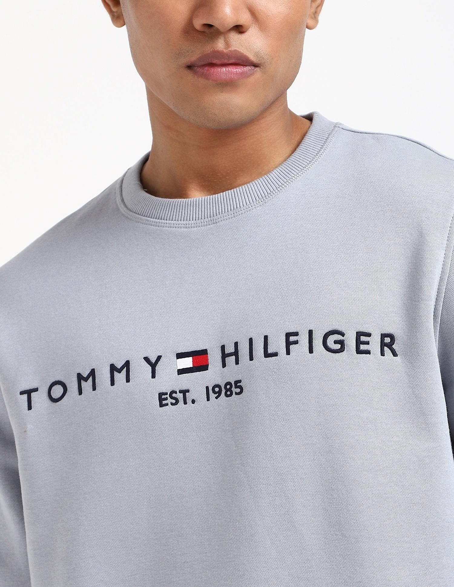 Tommy Hilfiger Embroidered Logo Regular-Fit Cotton Sweatshirt