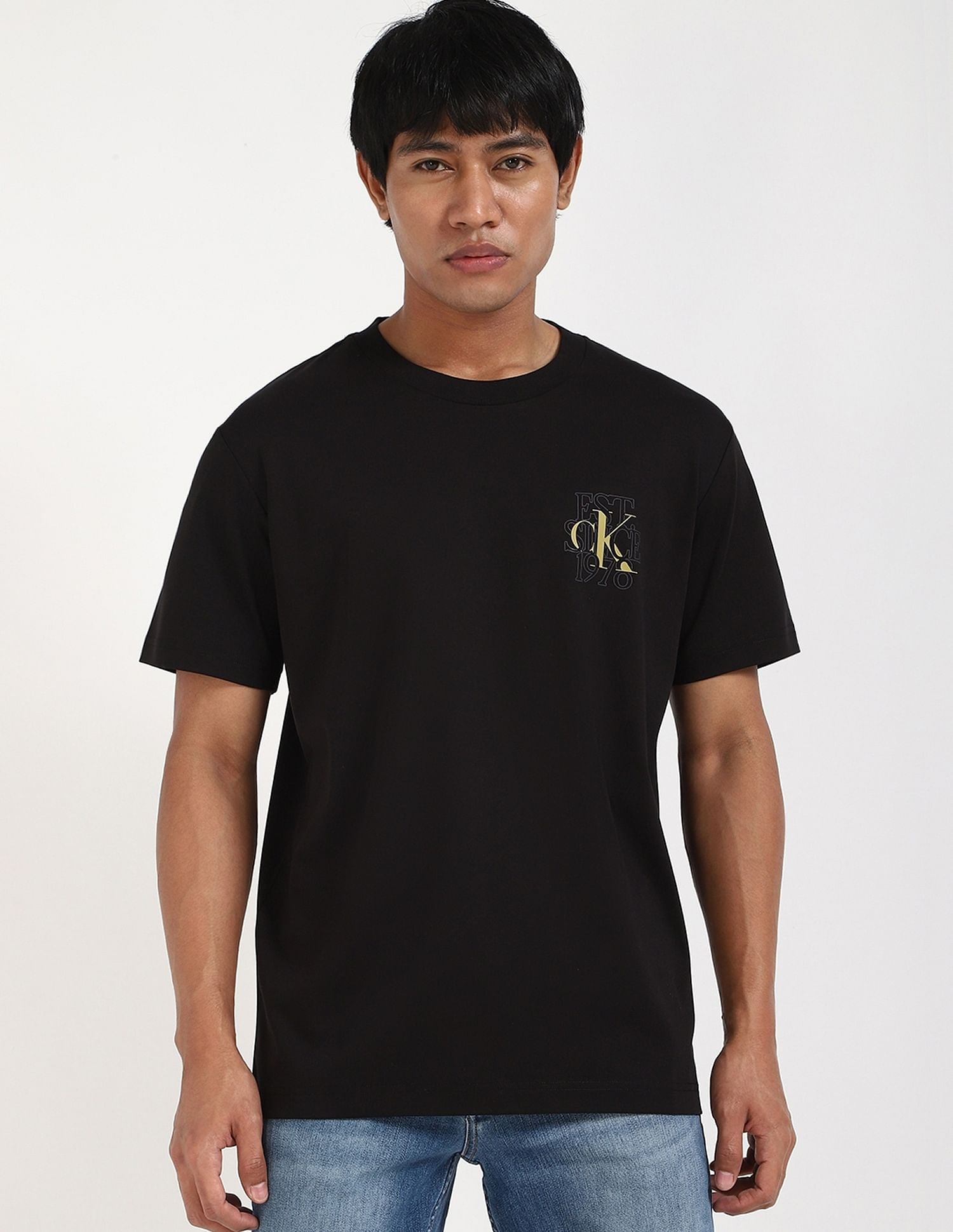 Calvin Klein Jeans Small Logo Regular-Fit Cotton T Shirt