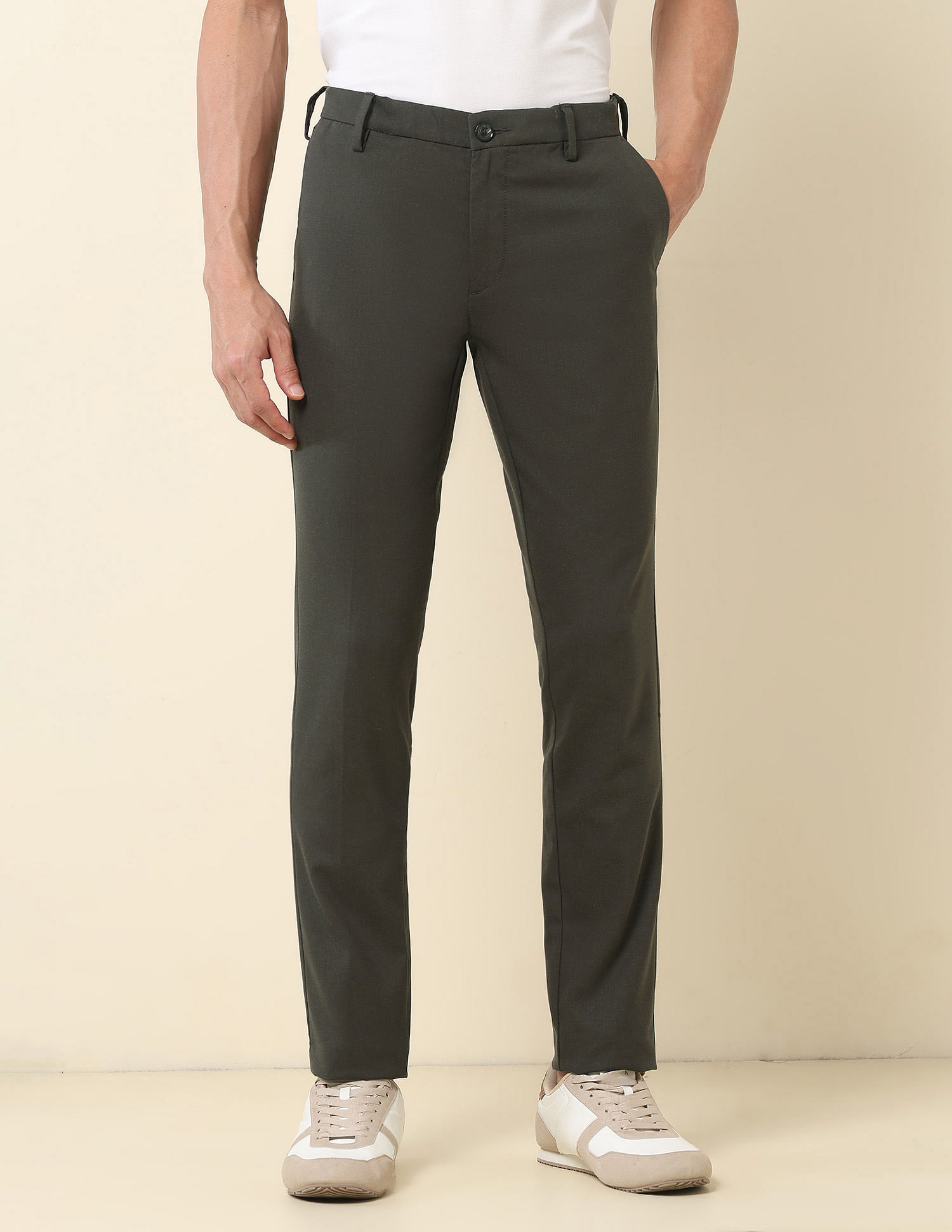 U.S. Polo Assn. Austin Slim Fit Solid Trousers
