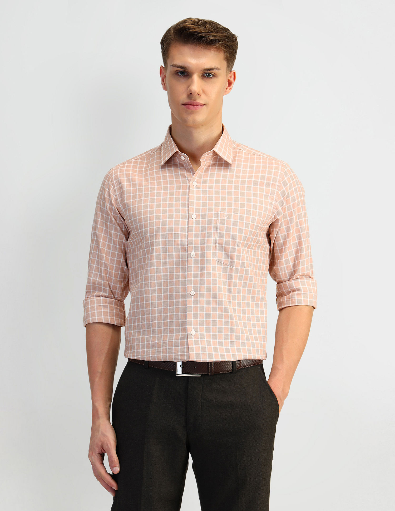 Arrow Manhattan Slim Fit Solid Shirt