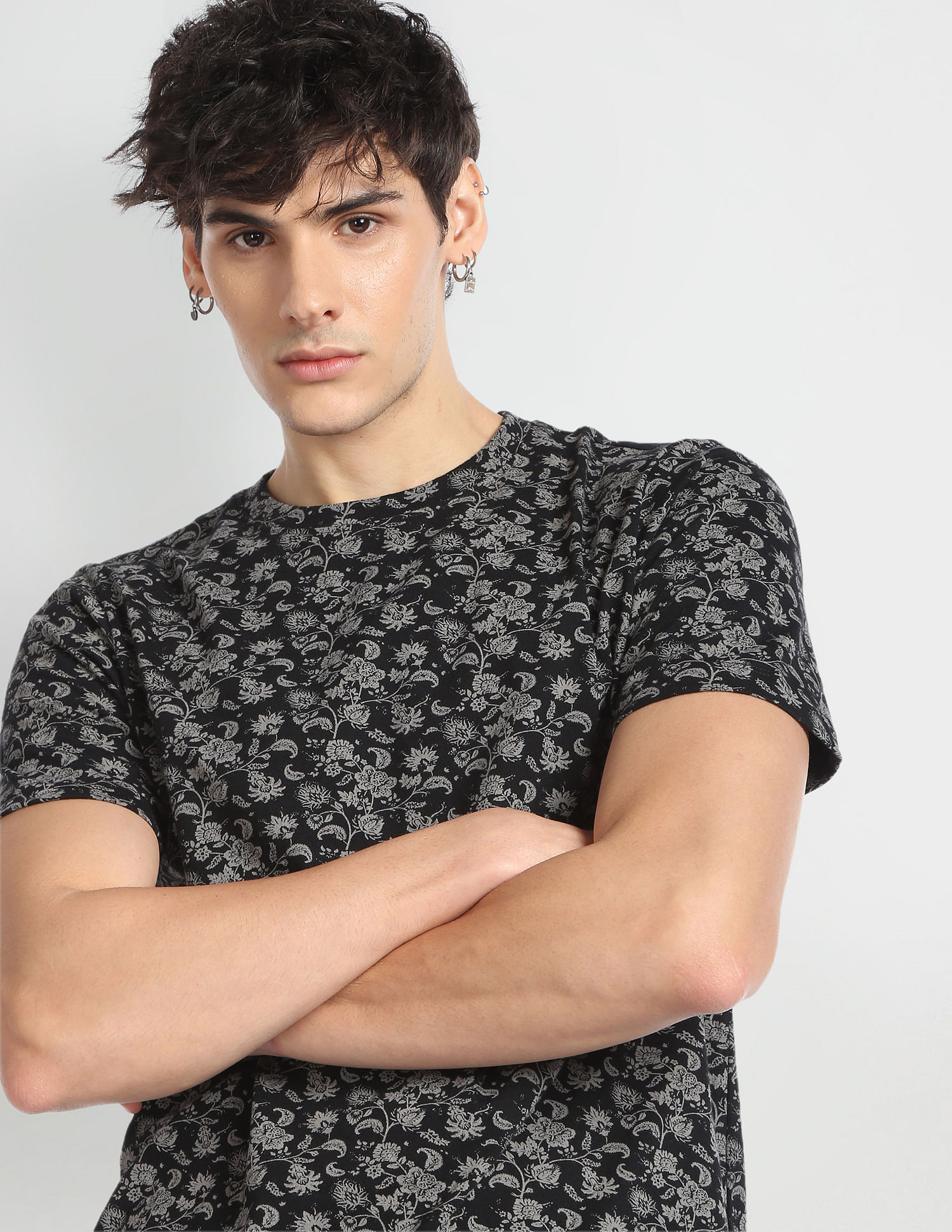 Black floral outlet t shirt mens