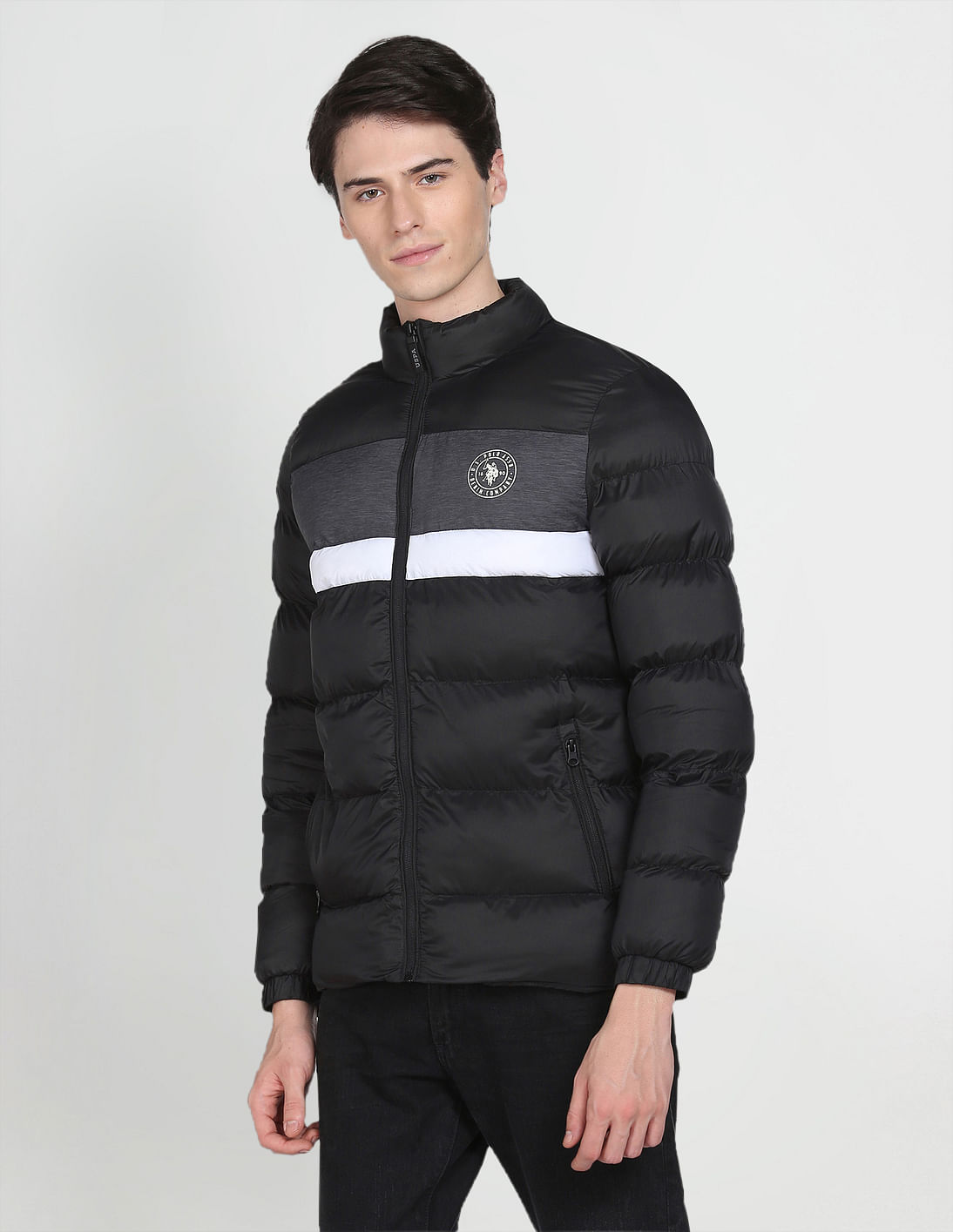 Black colour outlet block puffer jacket