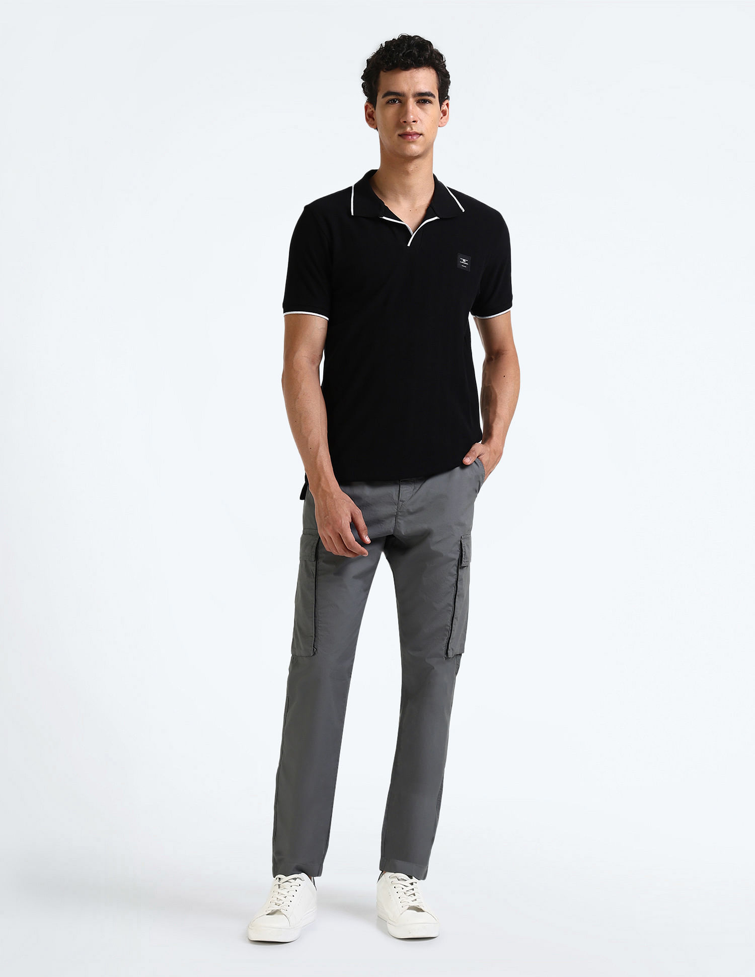 Flying Machine Mid Rise Solid Cargo Pants