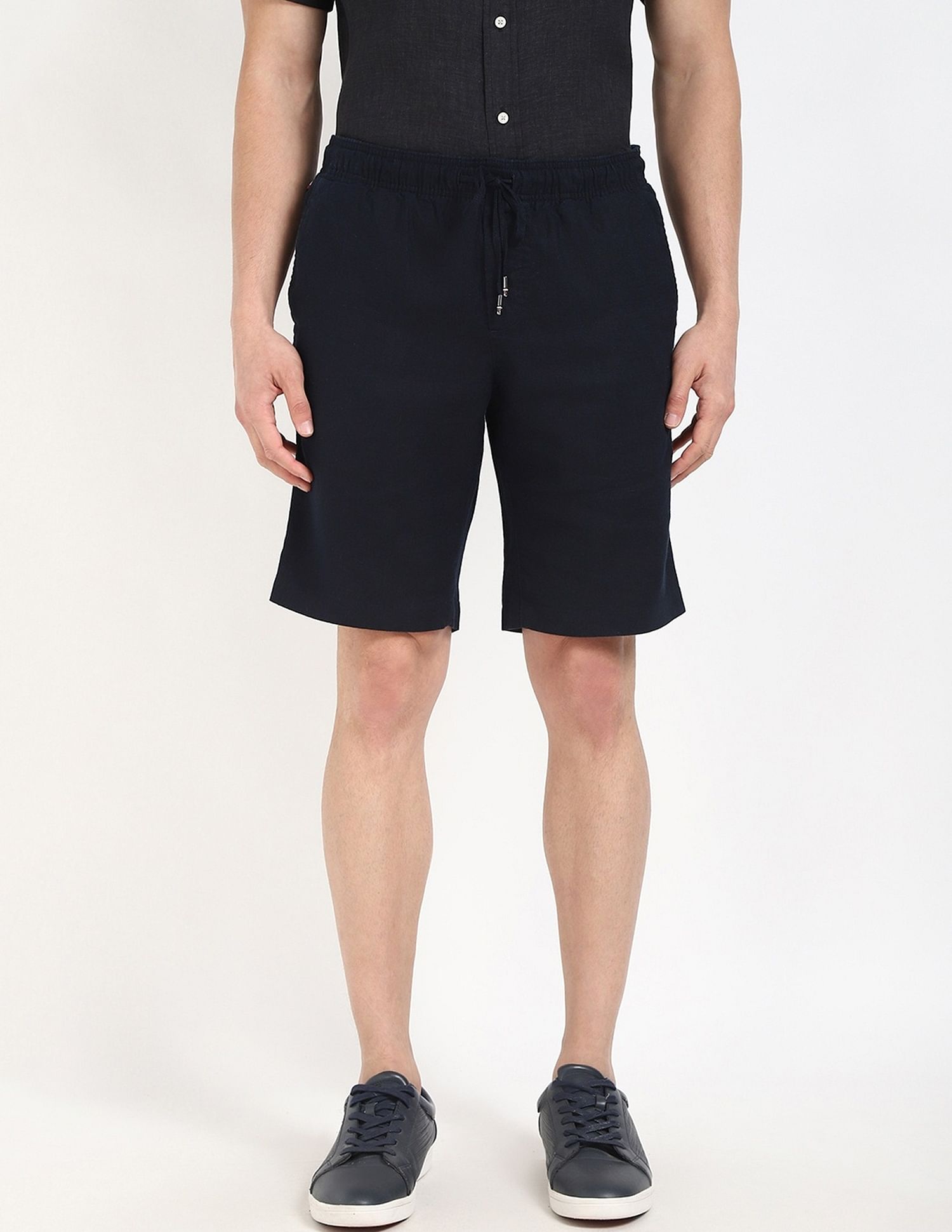 Tommy Hilfiger Relaxed-Fit Solid High-Rise Shorts