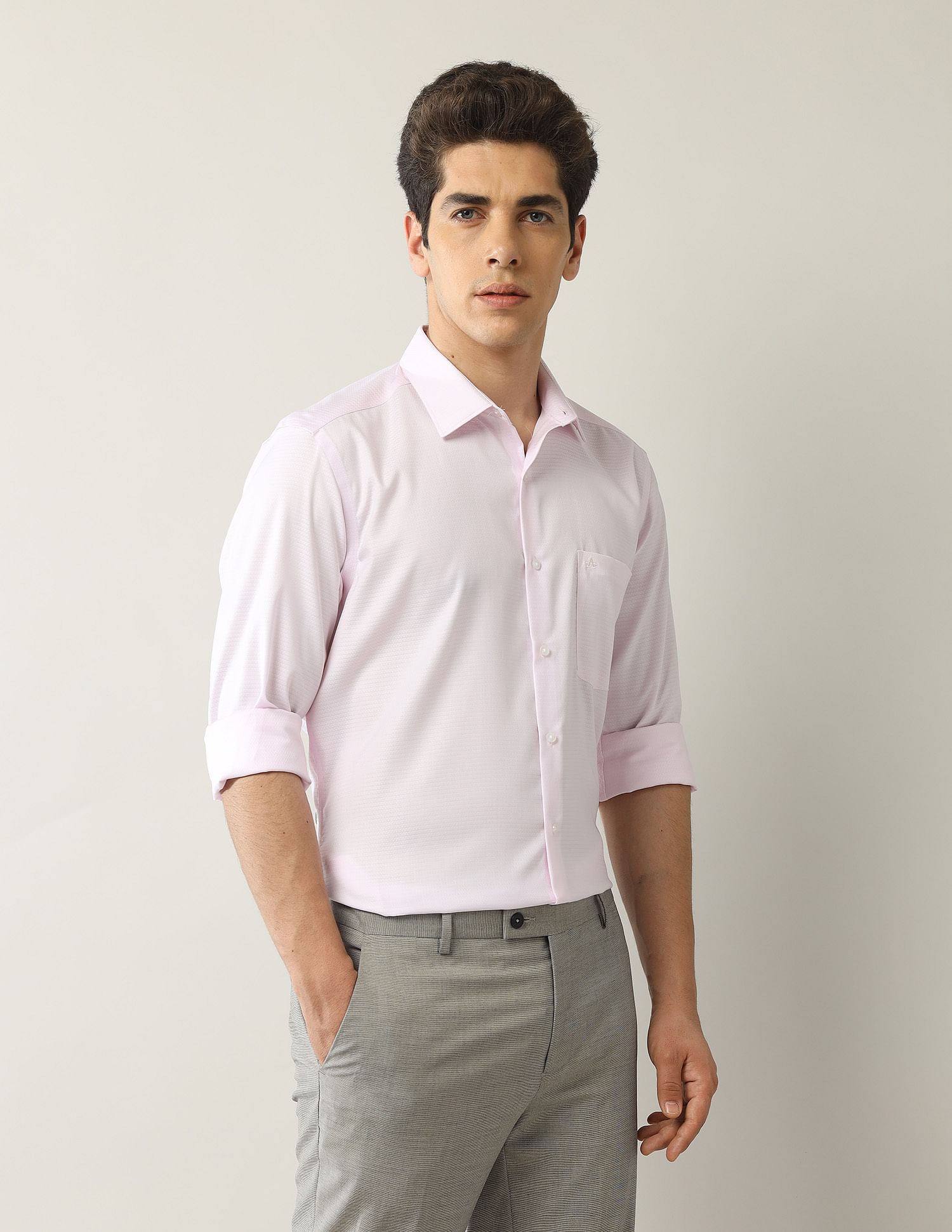 Arrow Textured Liberty Classic Fit Autopress Shirt