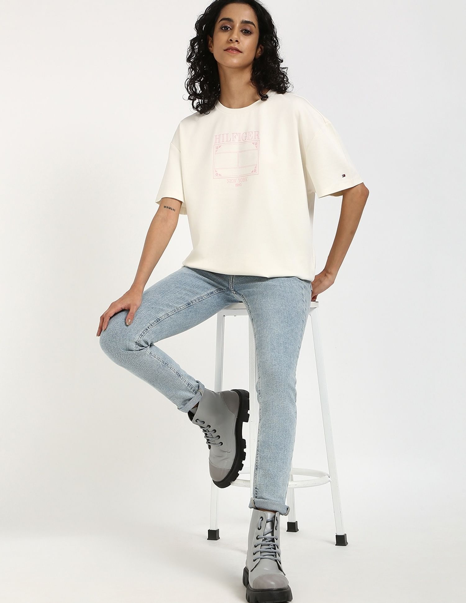 Tommy Hilfiger Graphic Relaxed-Fit Cotton T-Shirt