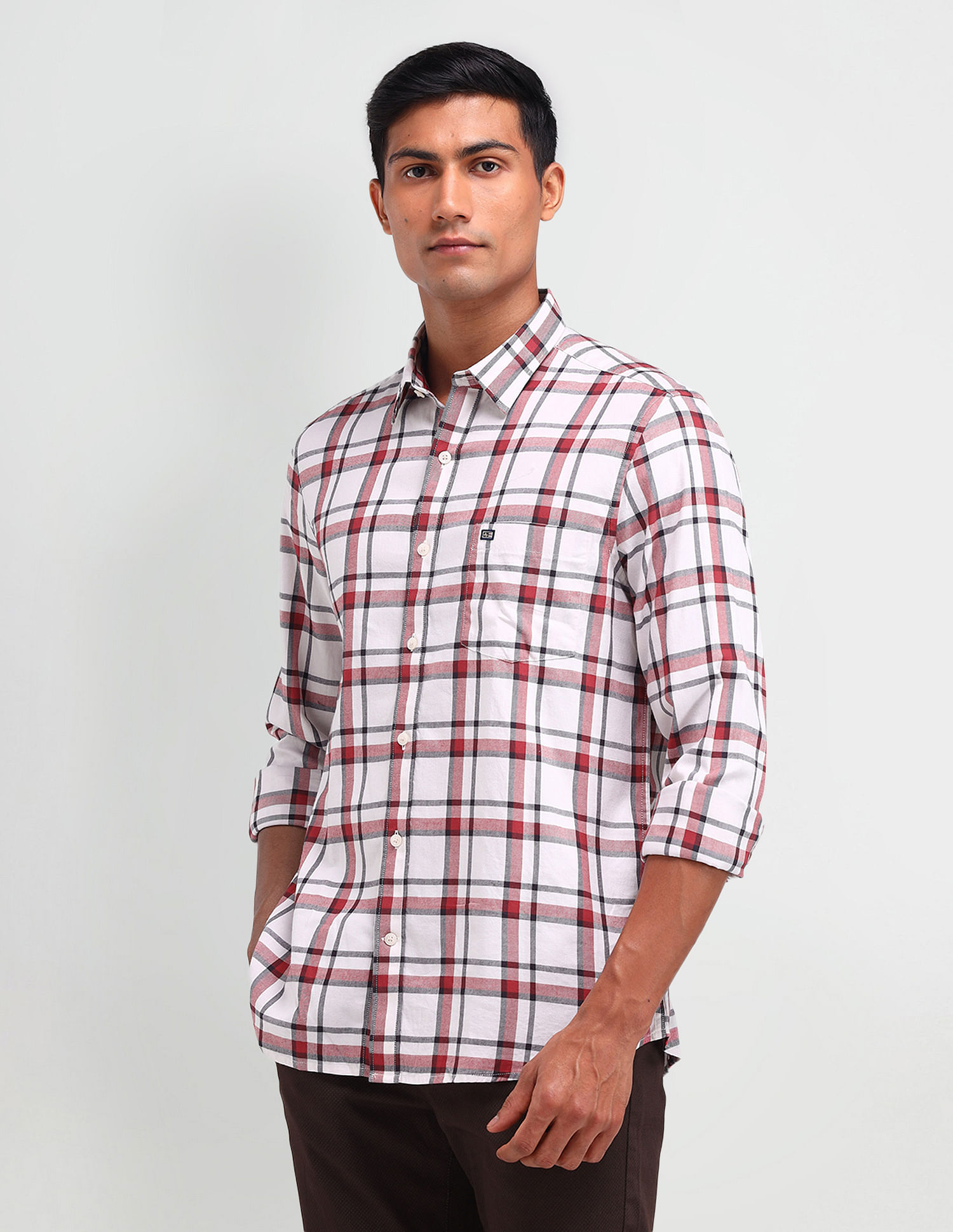 Arrow Sport Tailored Fit Twill Shirt