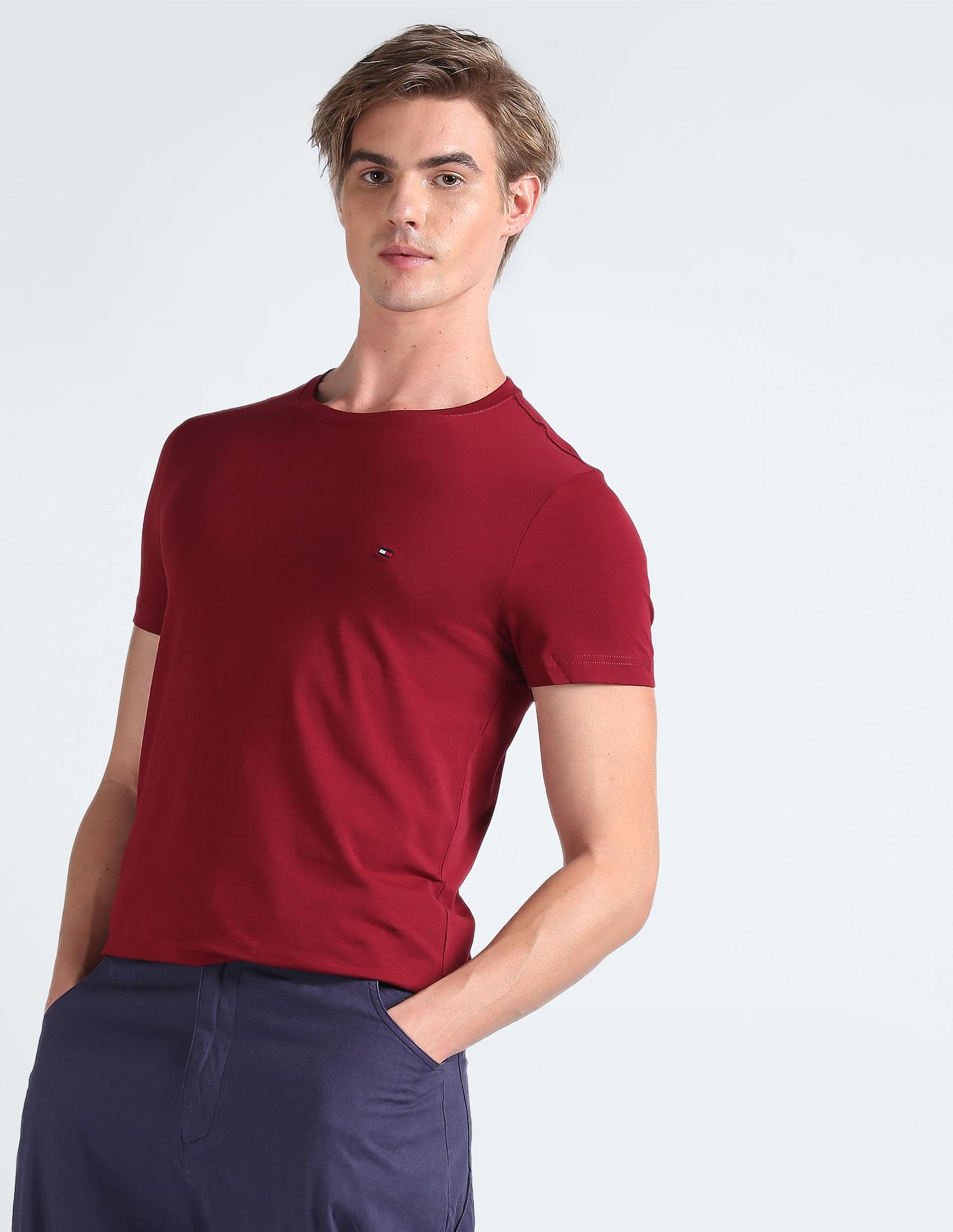 Tommy Hilfiger Transitional Organic Cotton Stretch Slim Fit T-Shirt