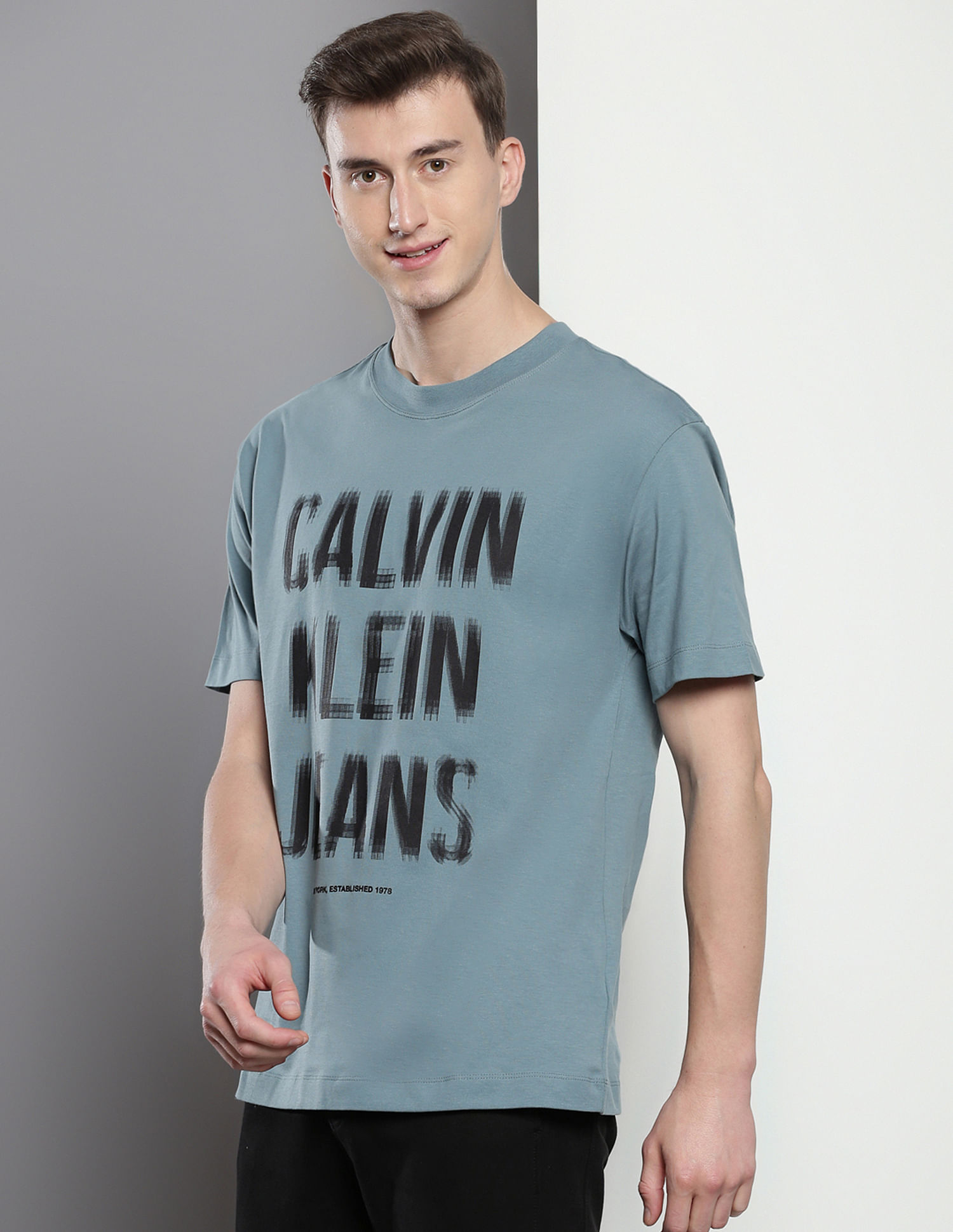 Buy Calvin Klein Illusion Logo Print Relaxed T-Shirt - NNNOW.com