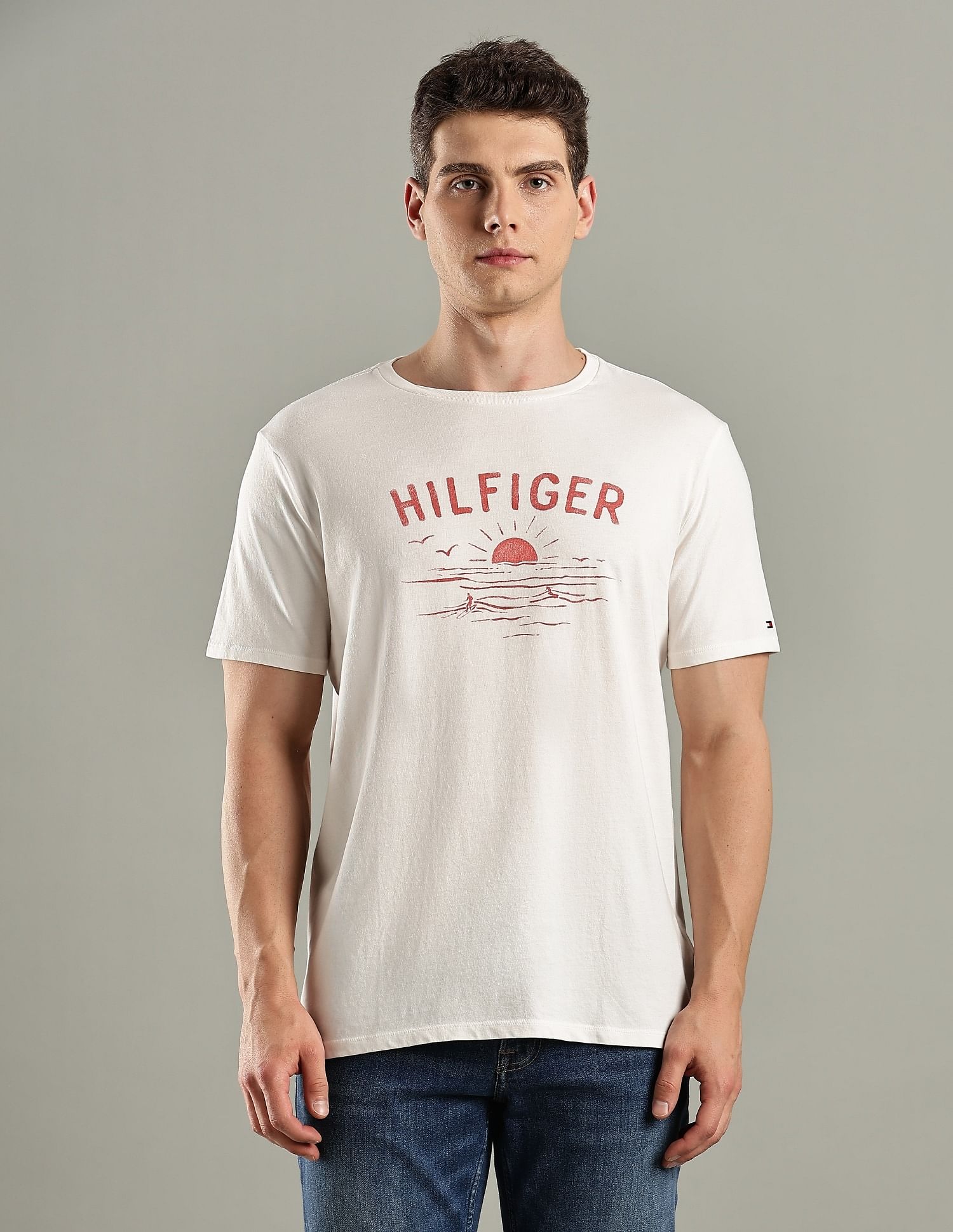 Tommy Hilfiger Logo Regular-Fit Cotton T-Shirt
