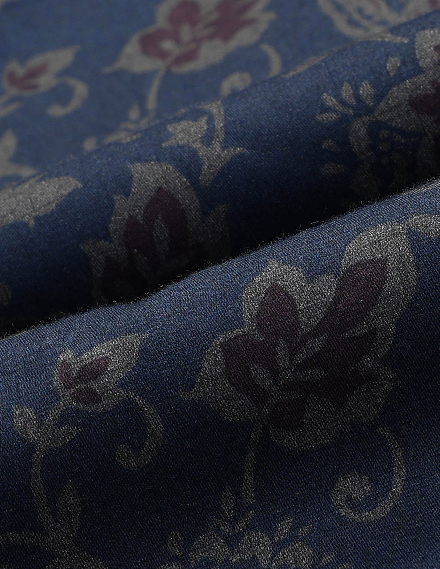 Arrow Manhattan Slim Fit Floral Pattern Shirt