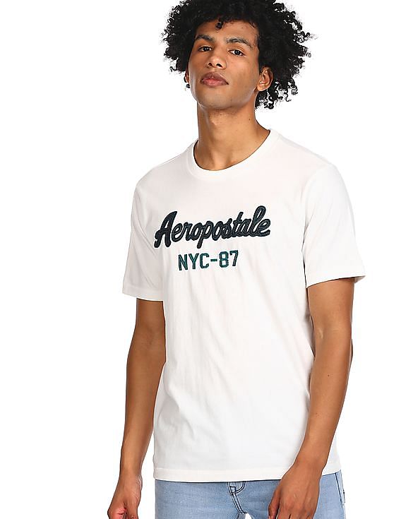 Aeropostale Men White Cotton Appliqued Logo T-Shirt