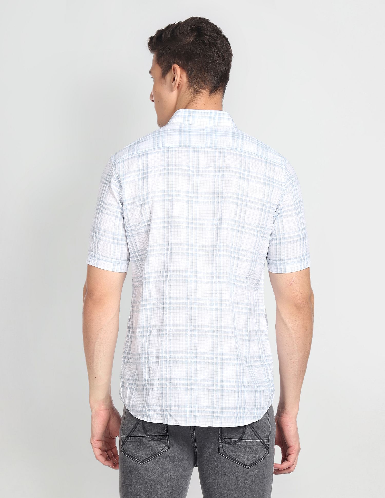 Arrow Sports Graph Check Manhattan Slim Fit Shirt