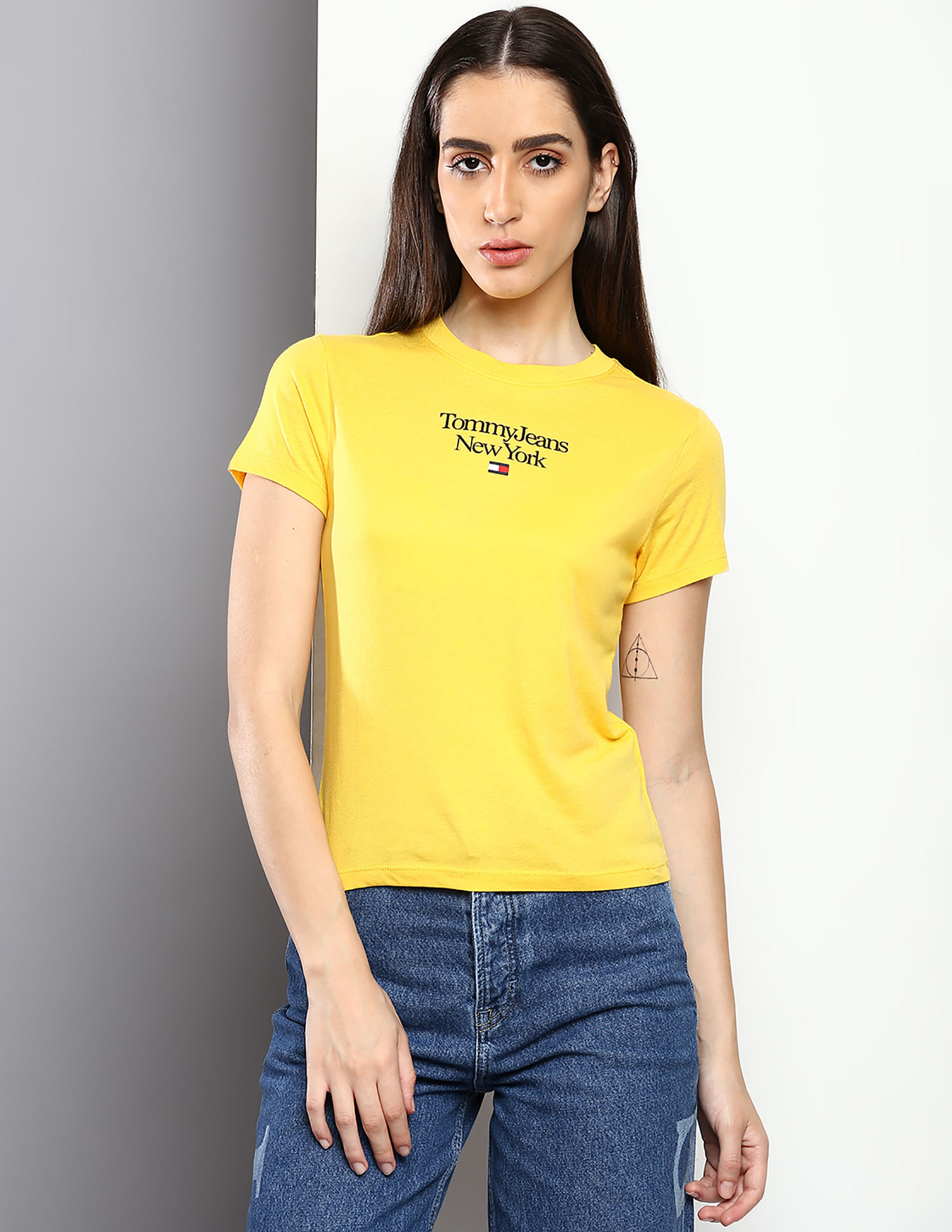 Tommy Hilfiger Essential Organic Cotton T-Shirt Yellow