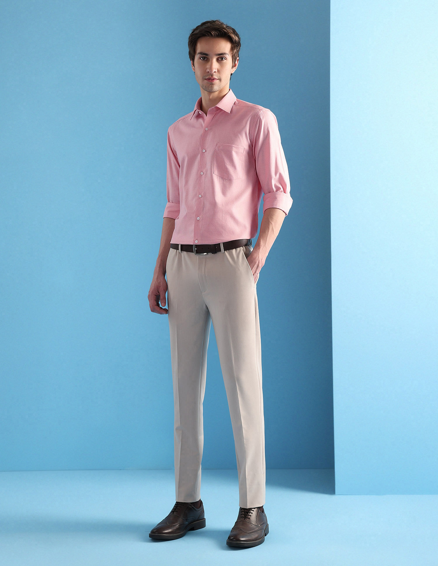 Arrow Manhattan Slim Fit Velocity 5 In 1 Shirt