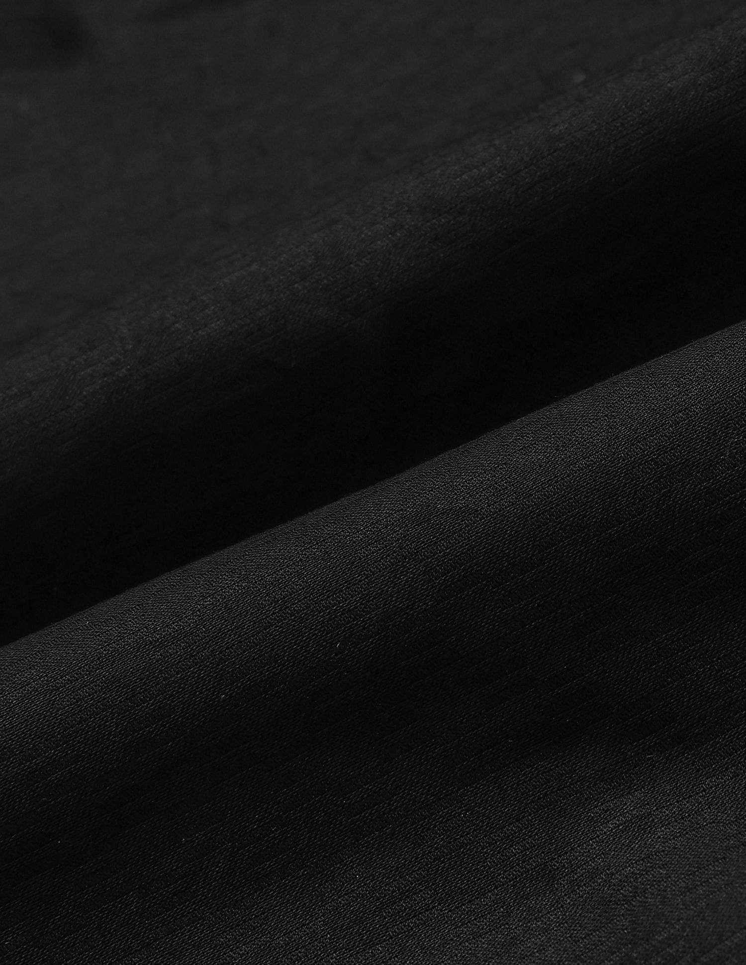 Arrow Textured Manhattan Slim Fit Shirt