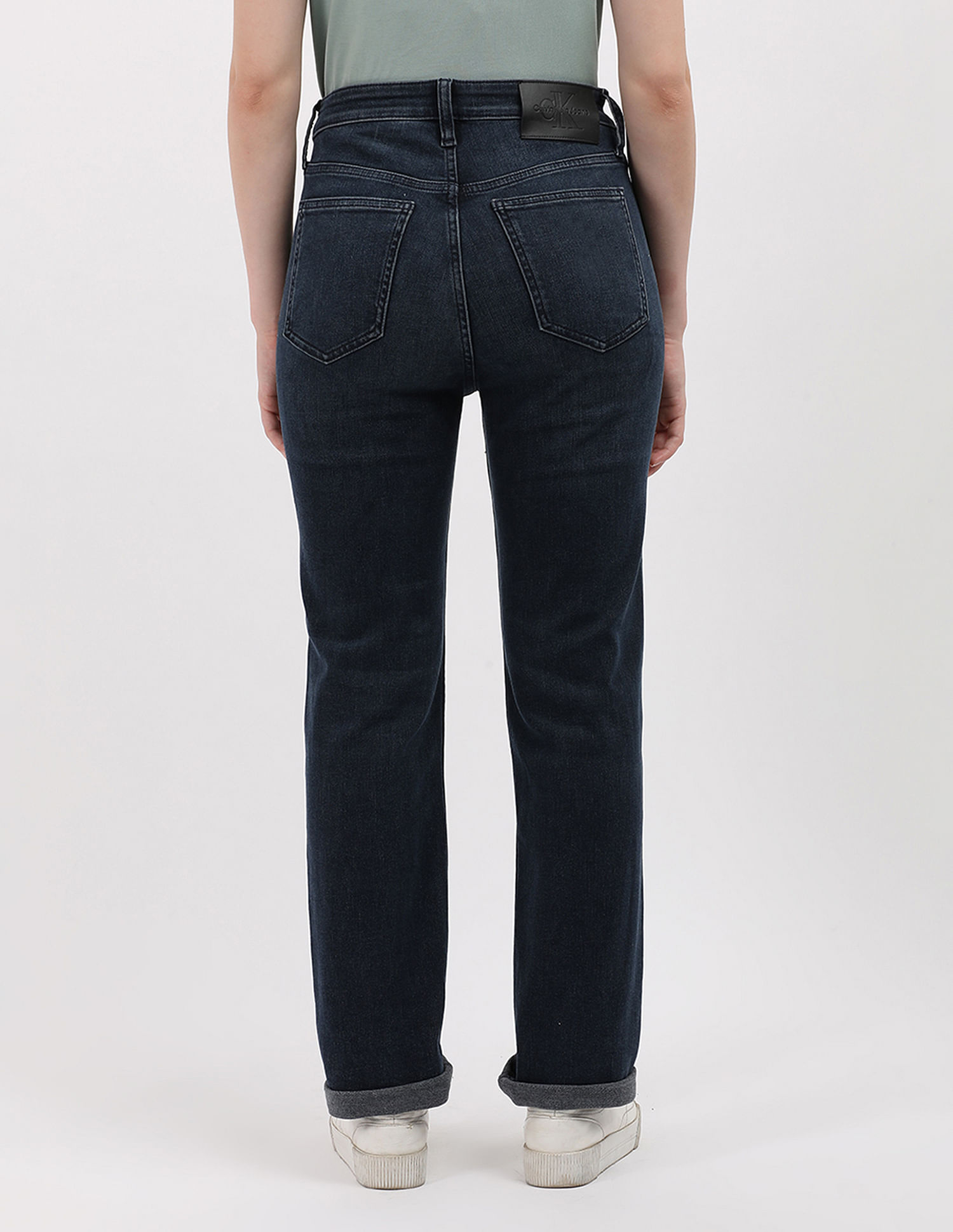 Calvin Klein Jeans Mid Rise Slim Straight Fit Jeans
