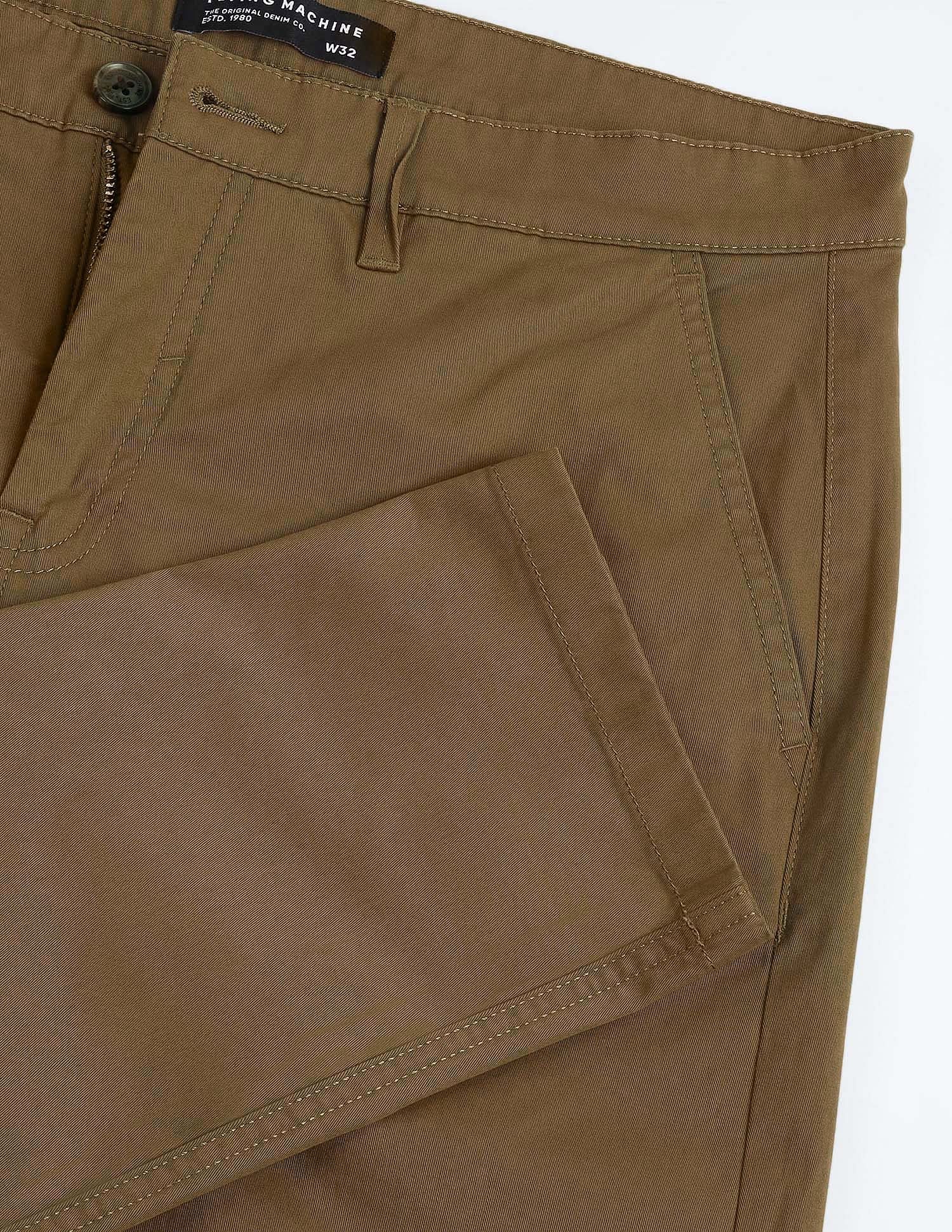 Flying Machine Slash Slim Tapered Fit Solid Chinos
