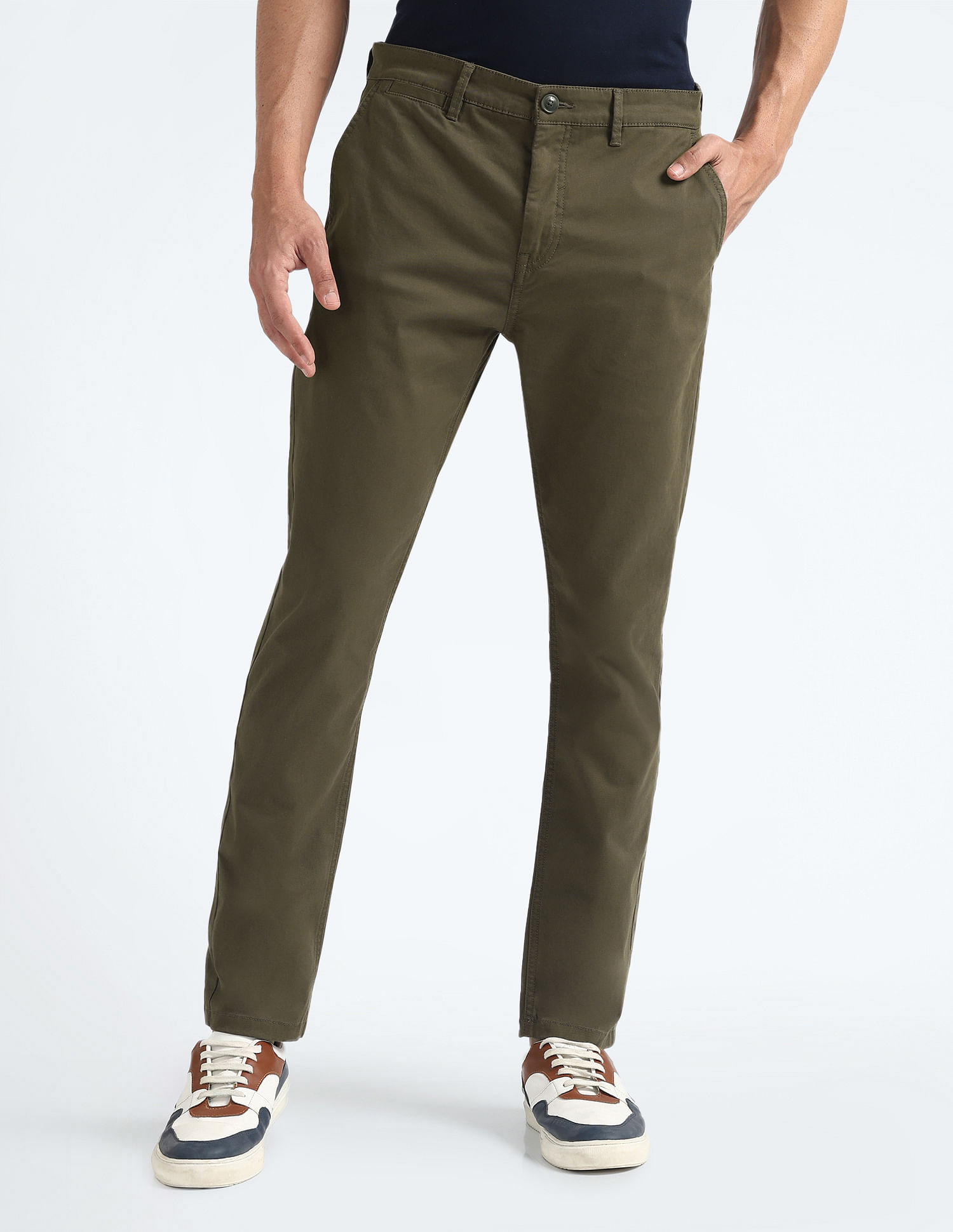 Flying Machine Slash Slim Tapered Fit Solid Chinos