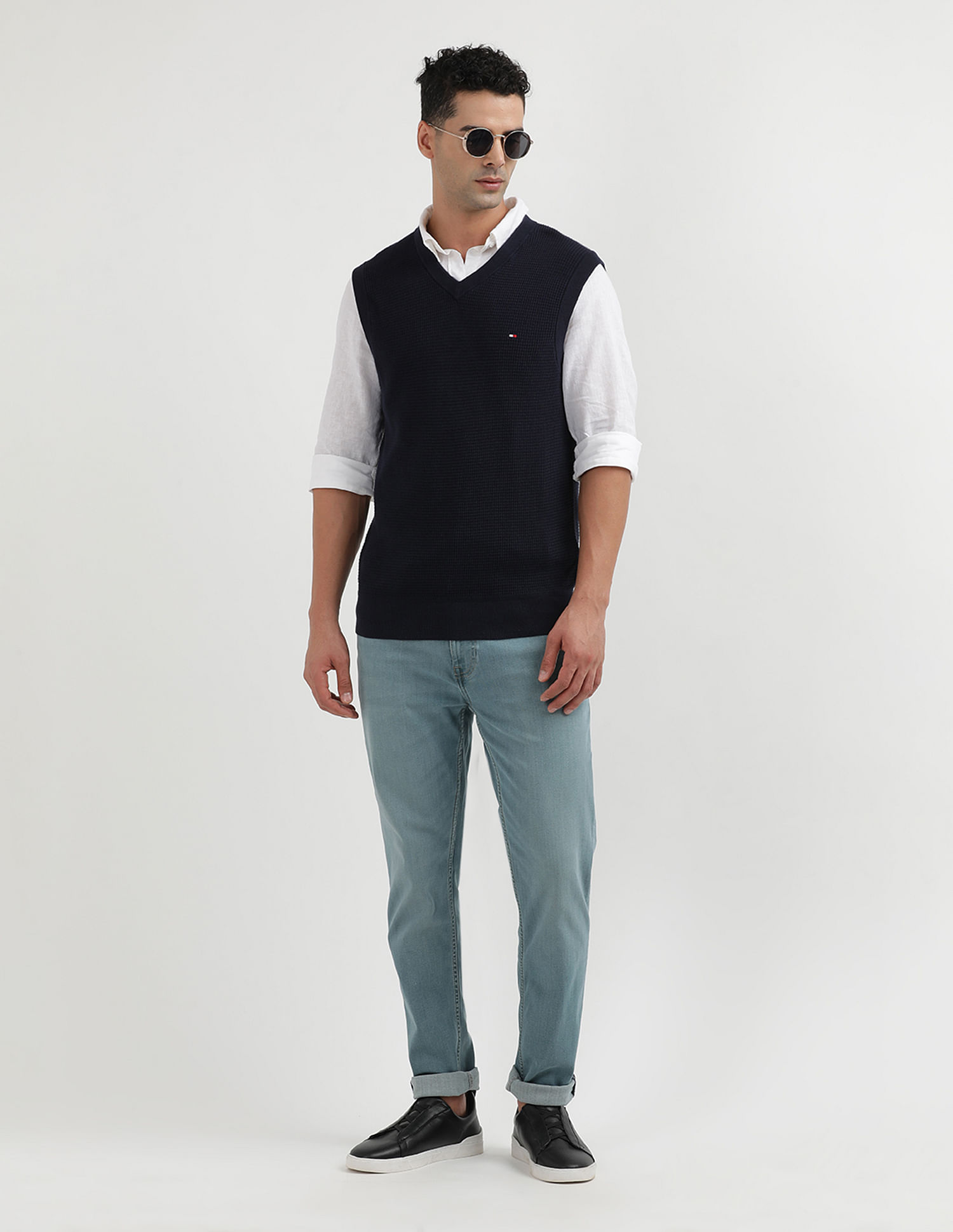 Tommy Hilfiger Refined Structure Sleeveless Jacket
