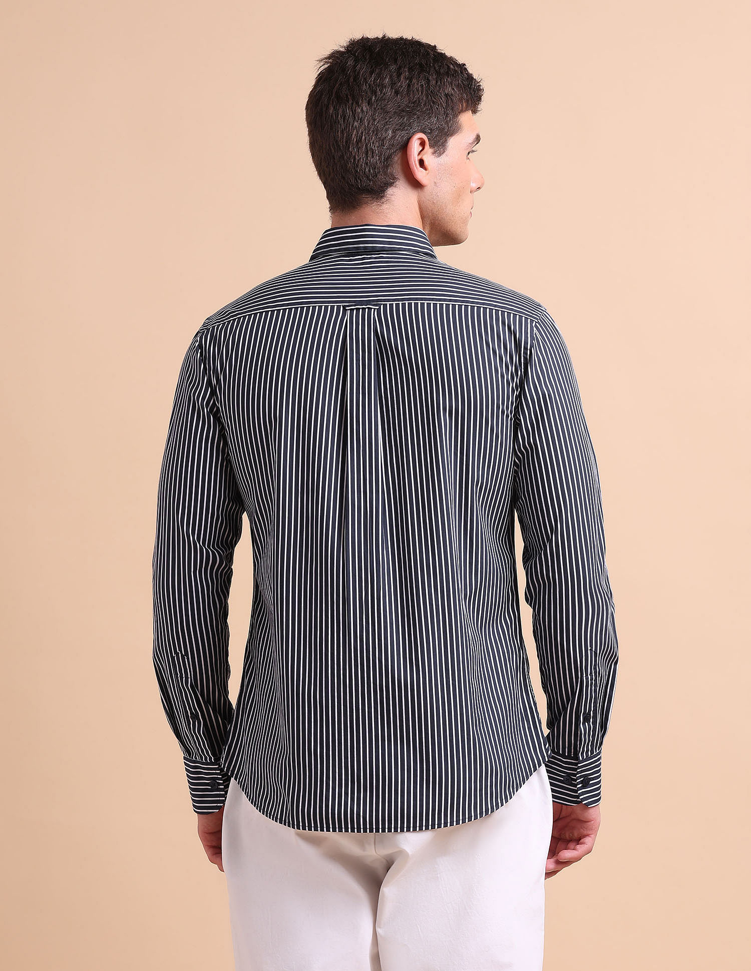 U.S. Polo Assn. Vertical Striped Tailored Fit Shirt