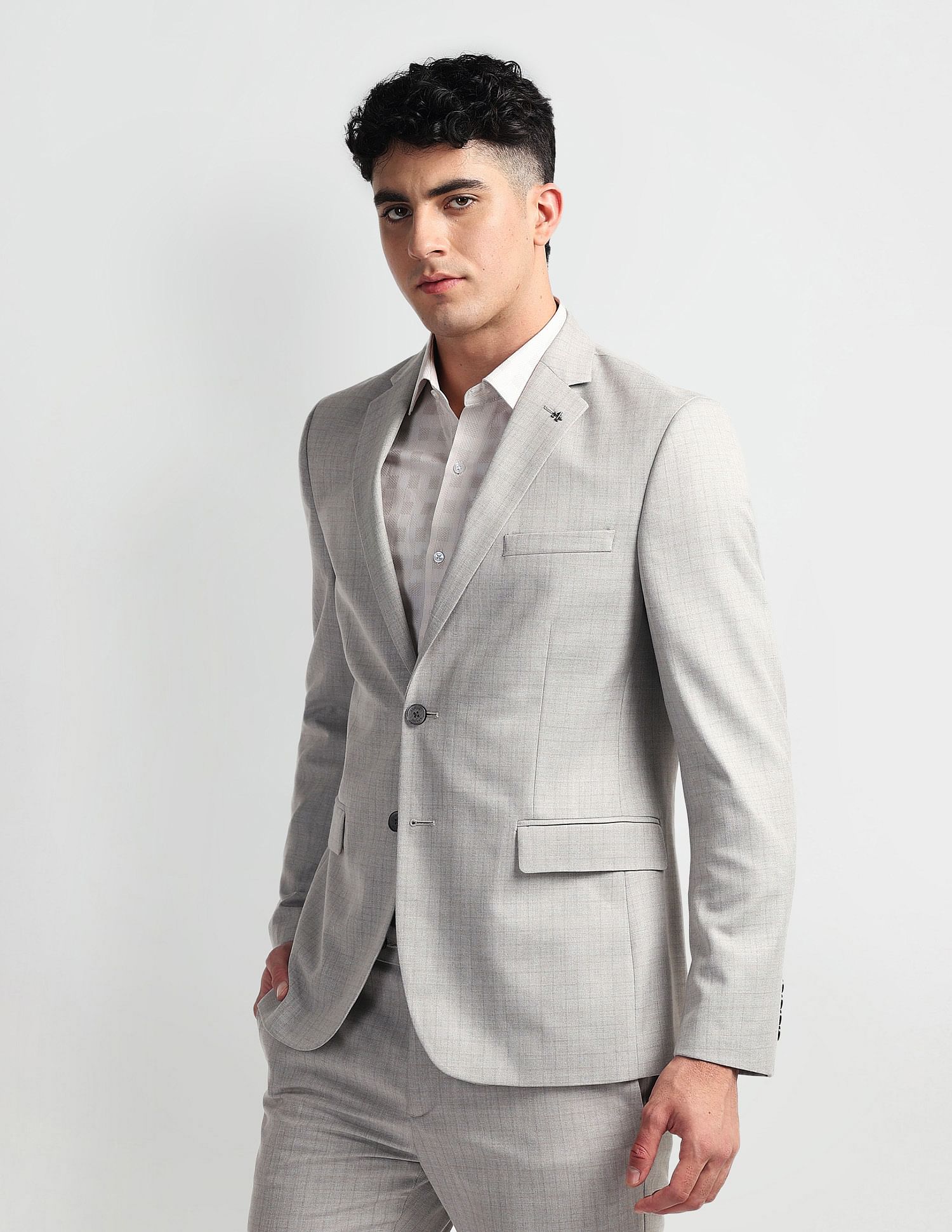 Arrow Tailored Fit Heathered Two Piece Suit