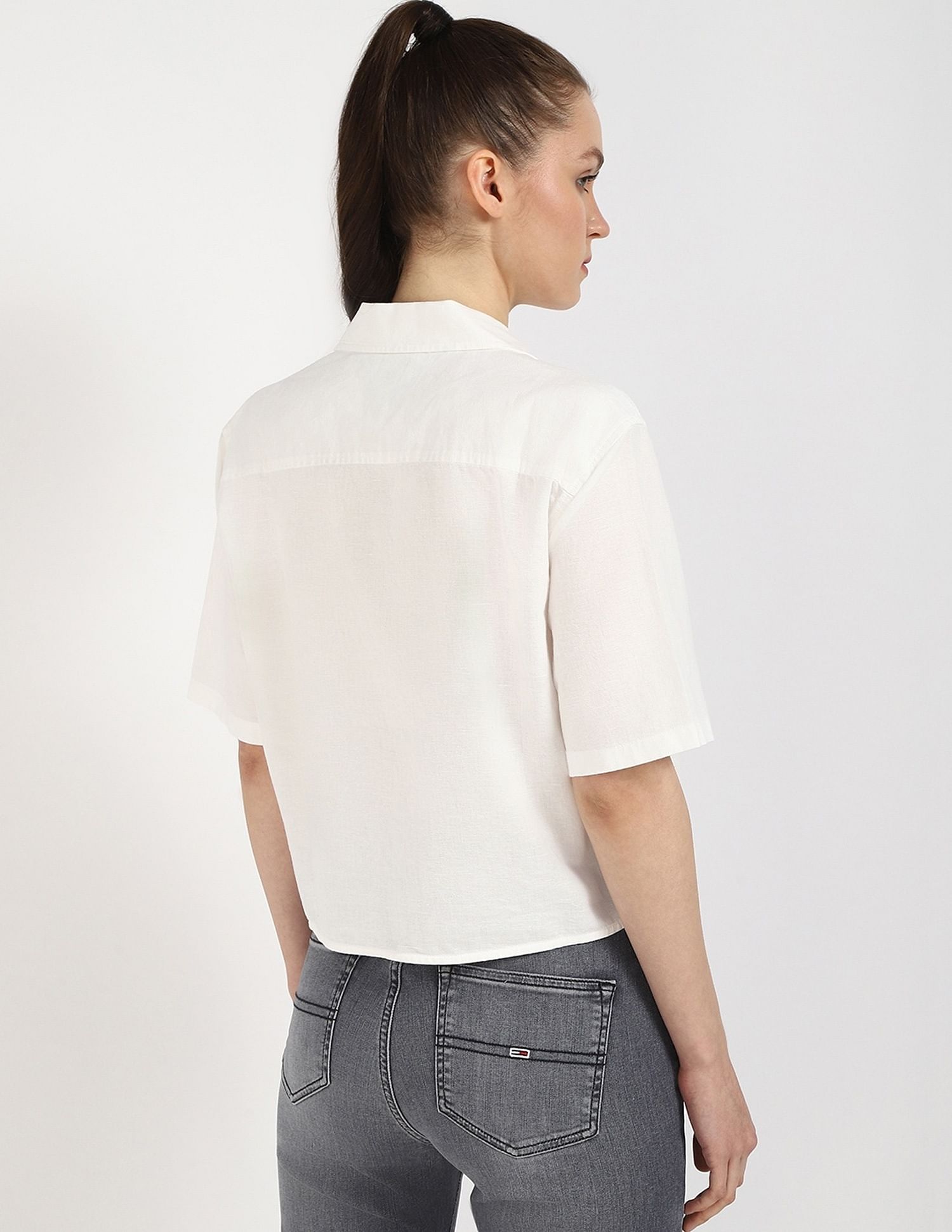 Tommy Hilfiger Solid Cropped Shirt
