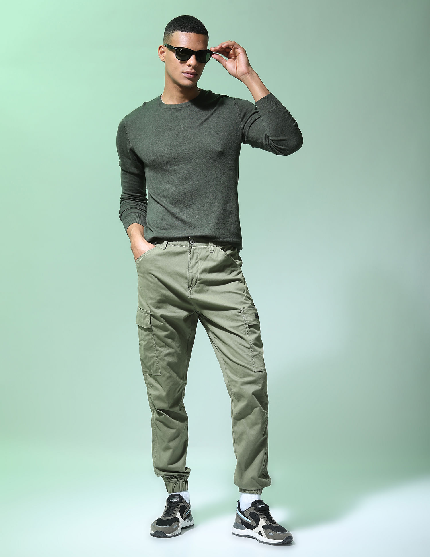 TNA Solid Black Cargo Pants Size M - 70% off