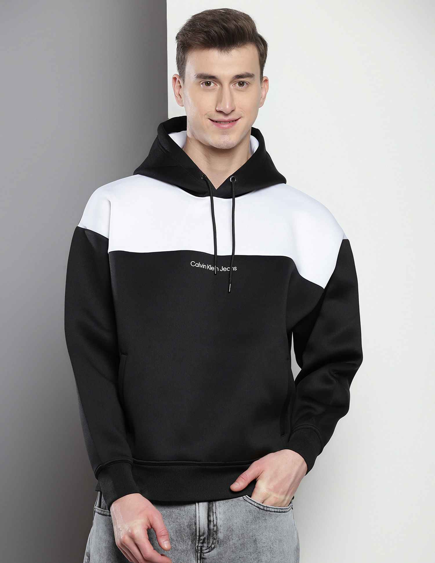 Calvin Klein Relaxed Fit Colour Block Sweatshirt