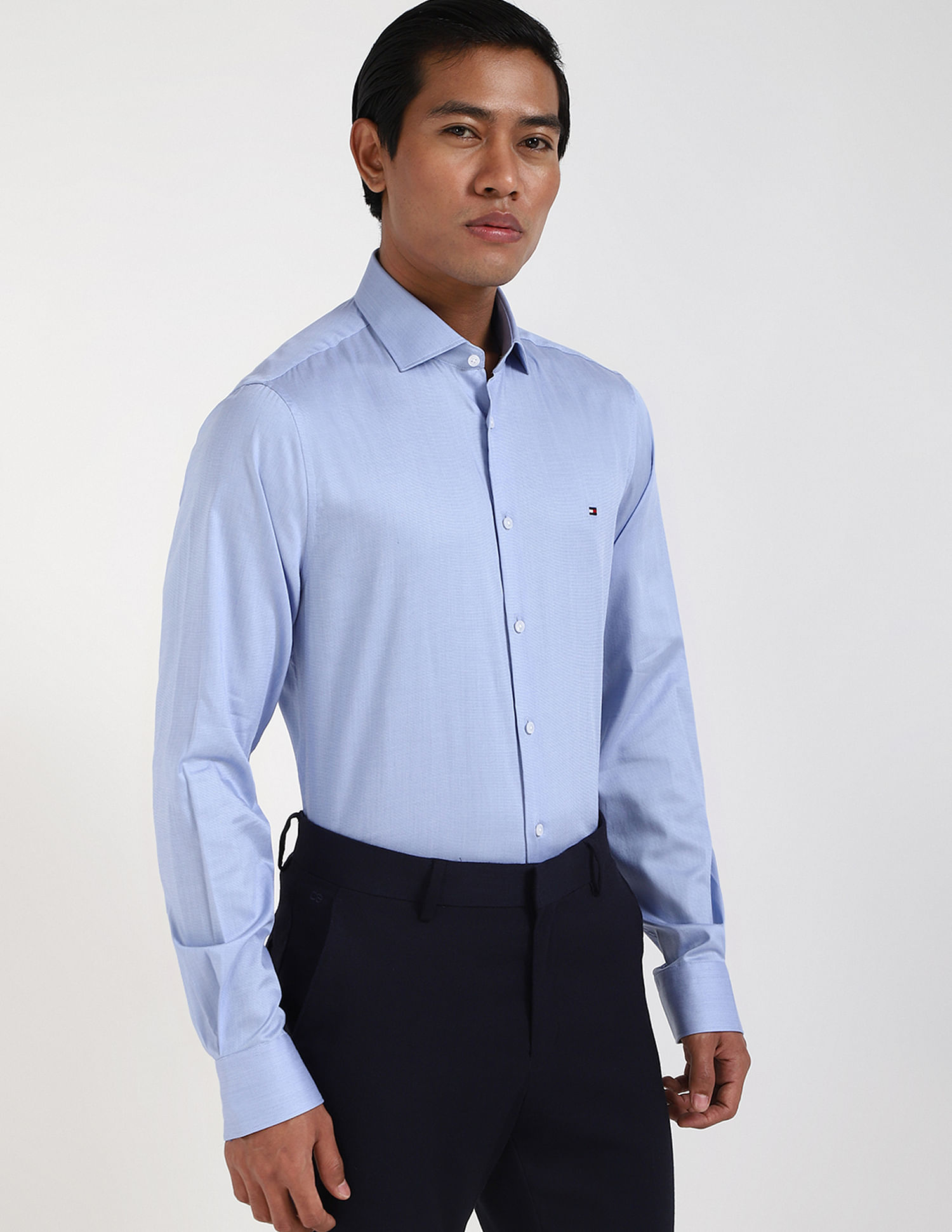 Tommy Hilfiger Blue Men's Shirt for Casual Elegance