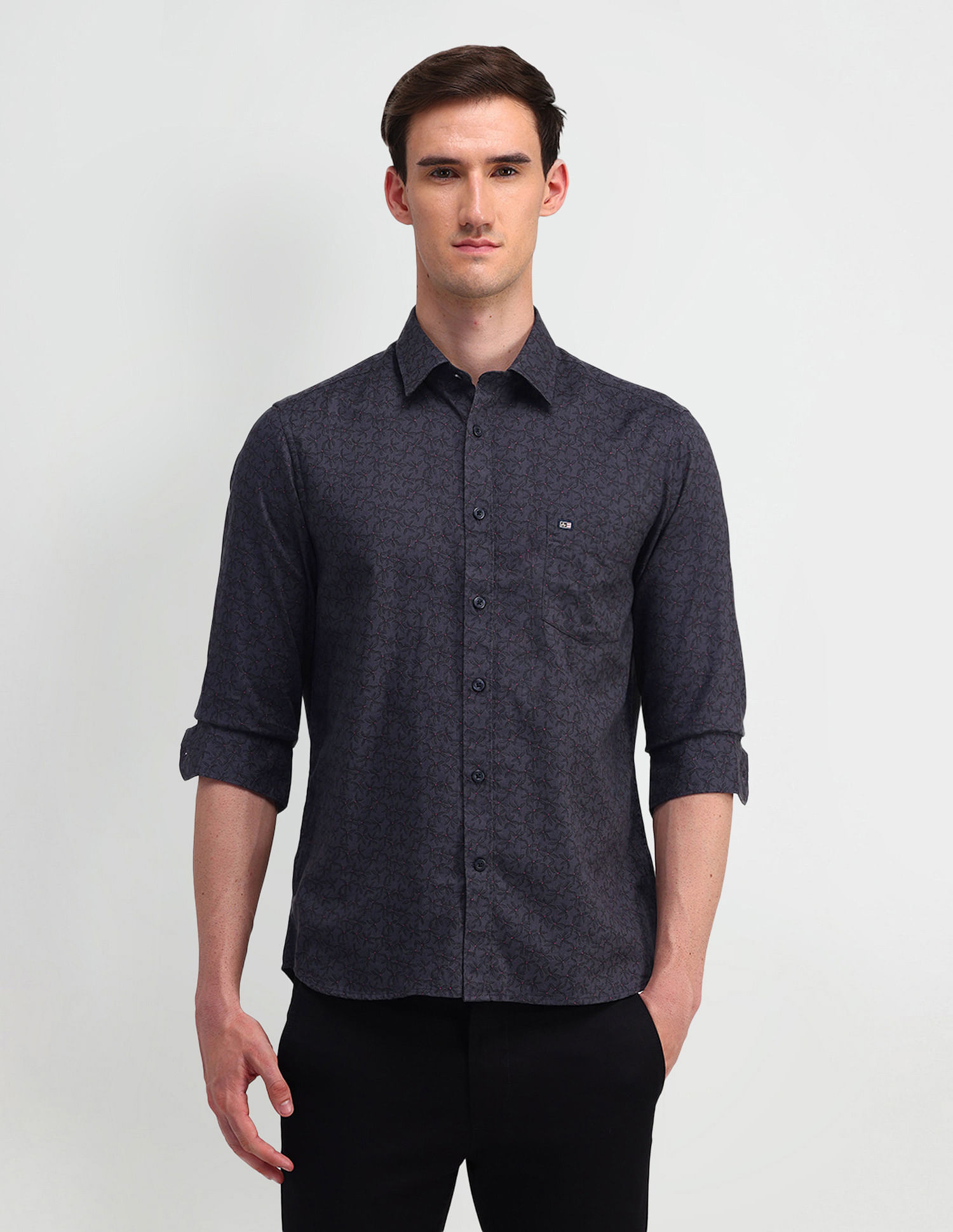 Arrow Sport Tailored Fit Cotton Shirt