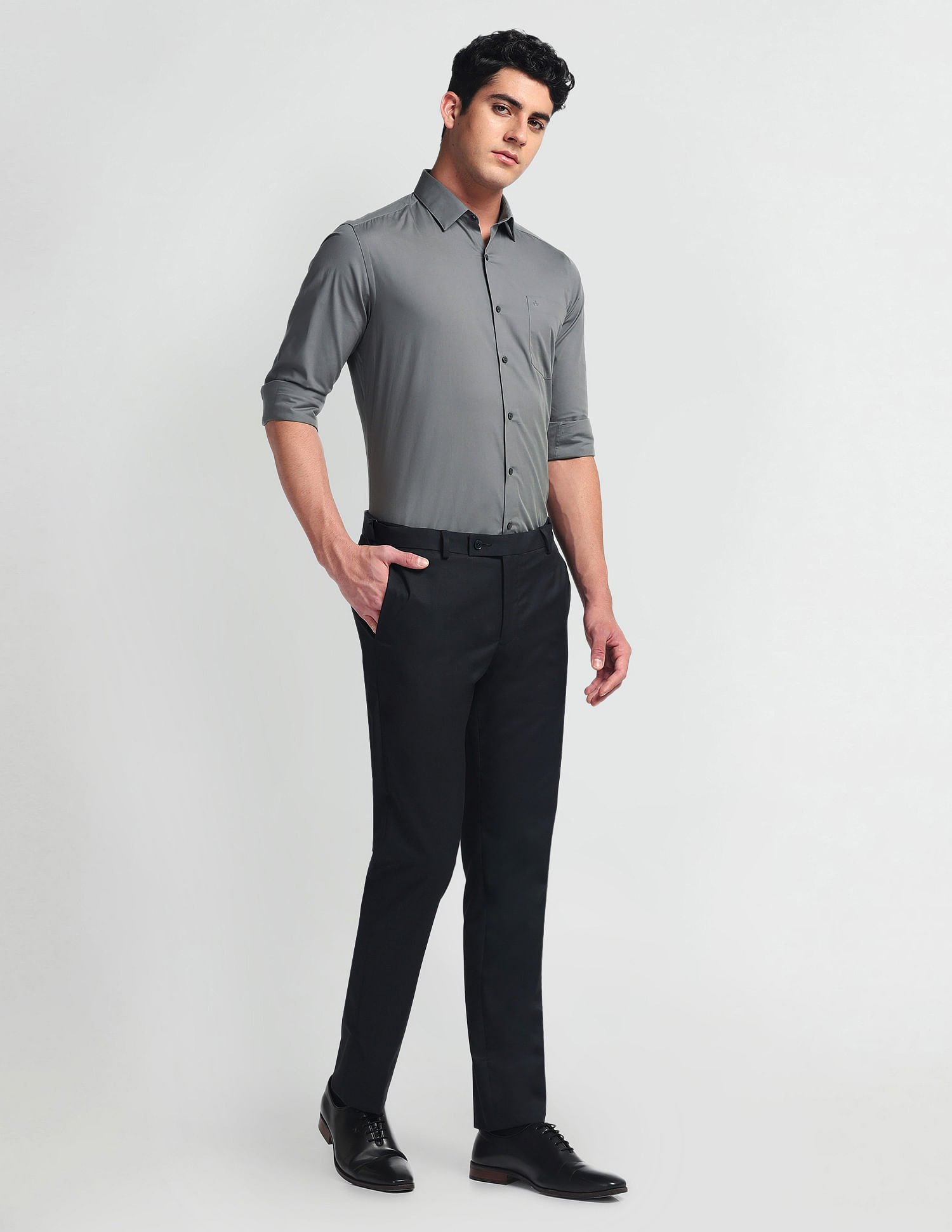 Arrow Manhattan Slim Cotton Shirt