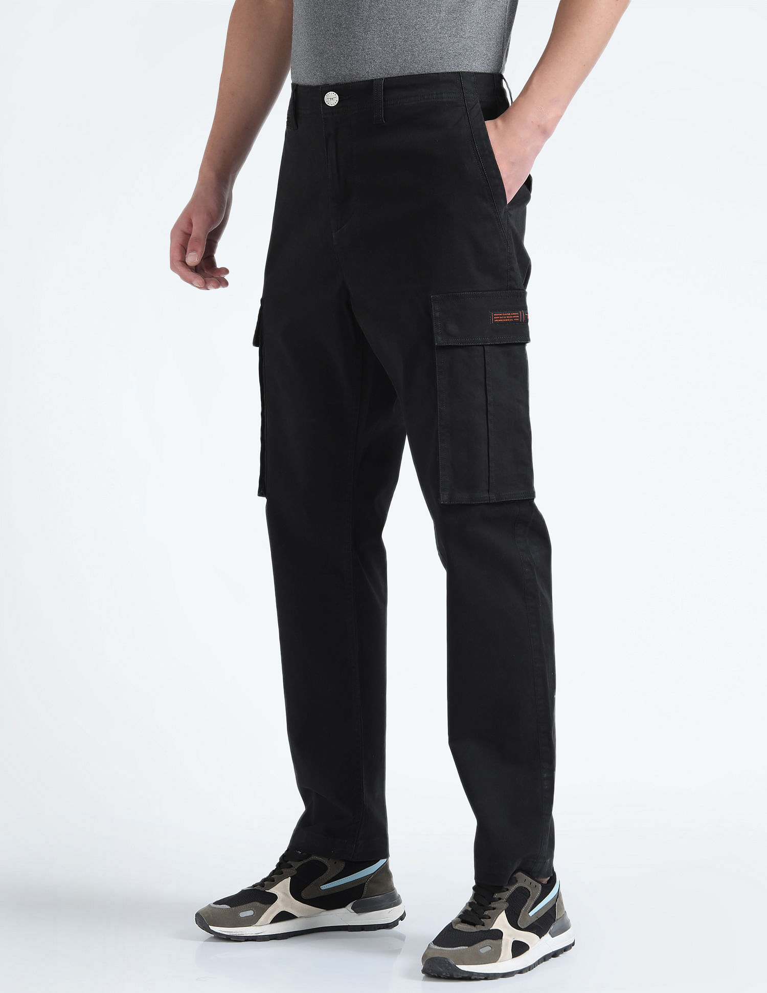 Buy Flying Machine Twill Slim Fit Cargo Trousers - NNNOW.com