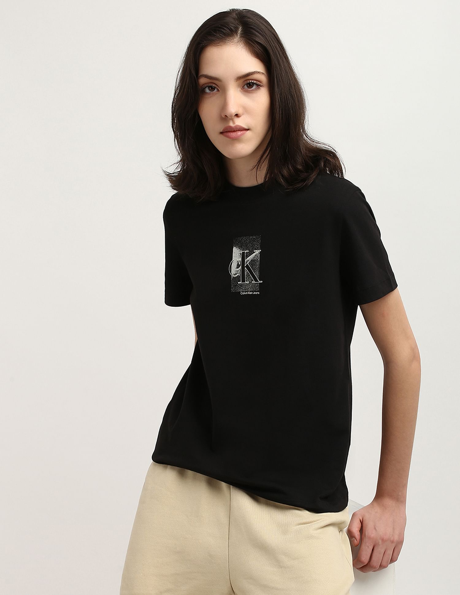 Calvin klein t shirt online india best sale