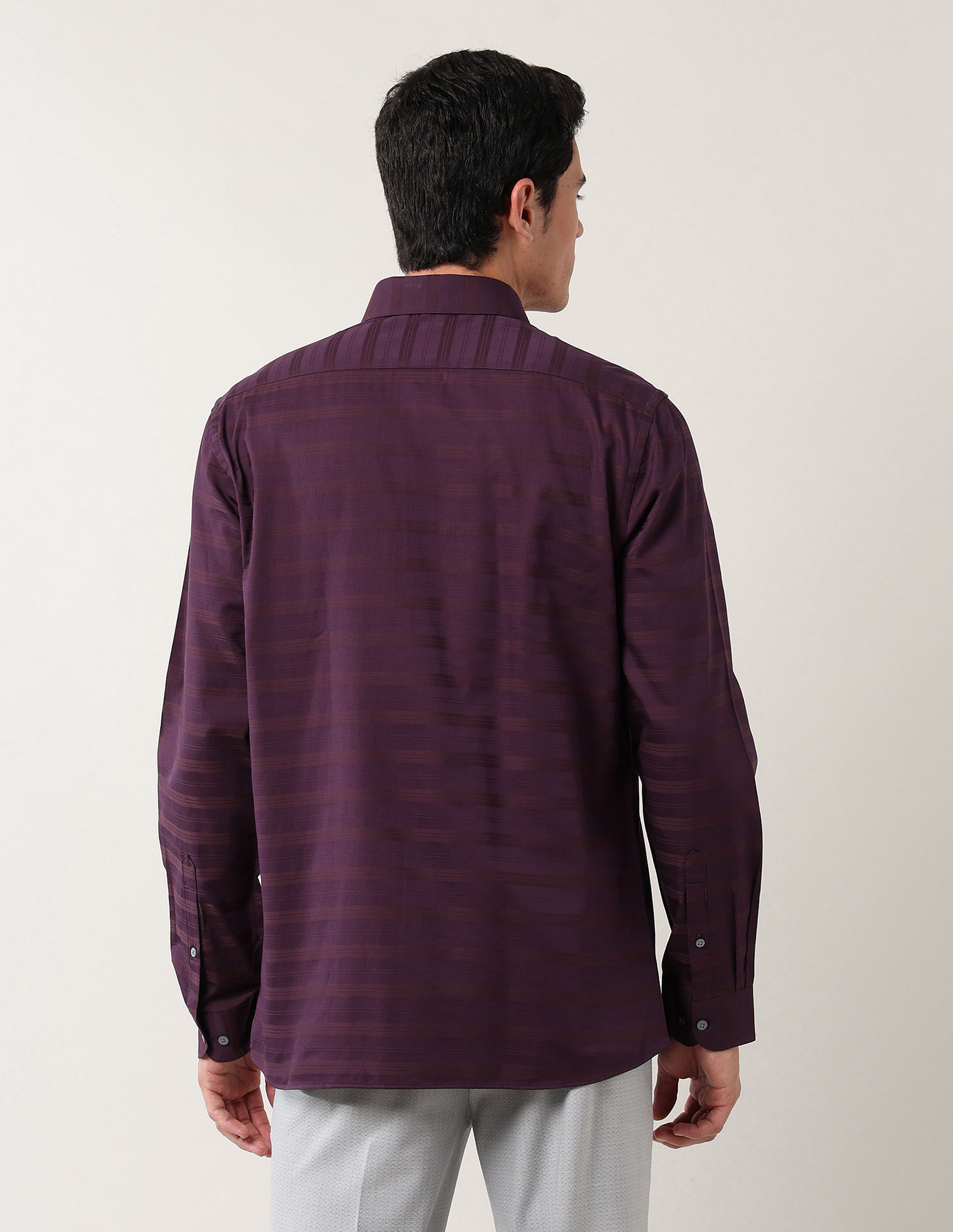 Arrow Newyork Horizontal Striped Manhattan Slim Fit Shirt