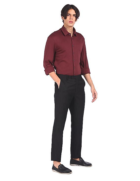 Calvin Klein Men Wine Spread Collar Knit Casual Shirt