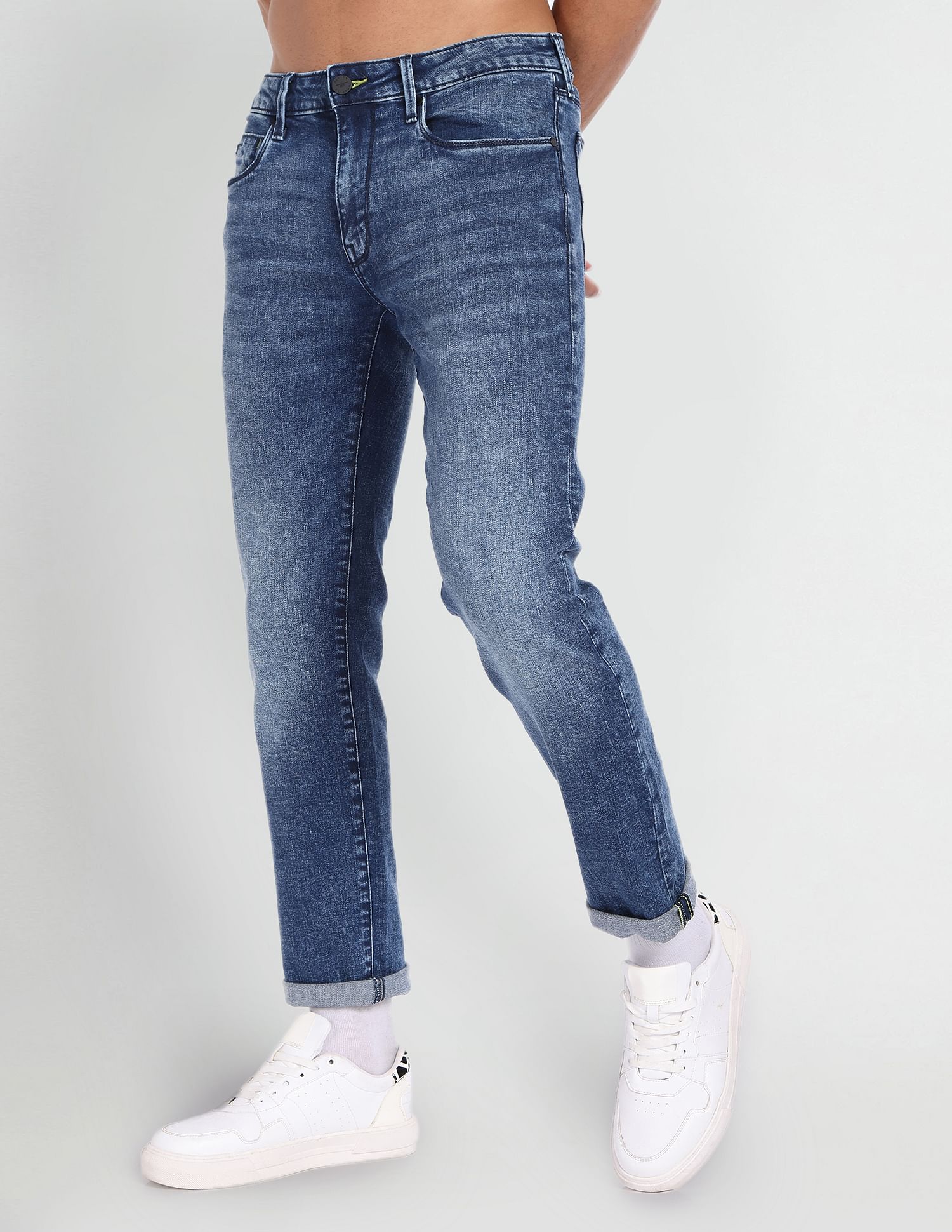 Flying Machine Mid Rise Slim Tapered Fit Jeans