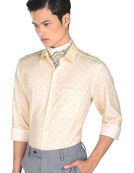 Buy Arrow Spread Collar Printed Formal Shirt - NNNOW.com