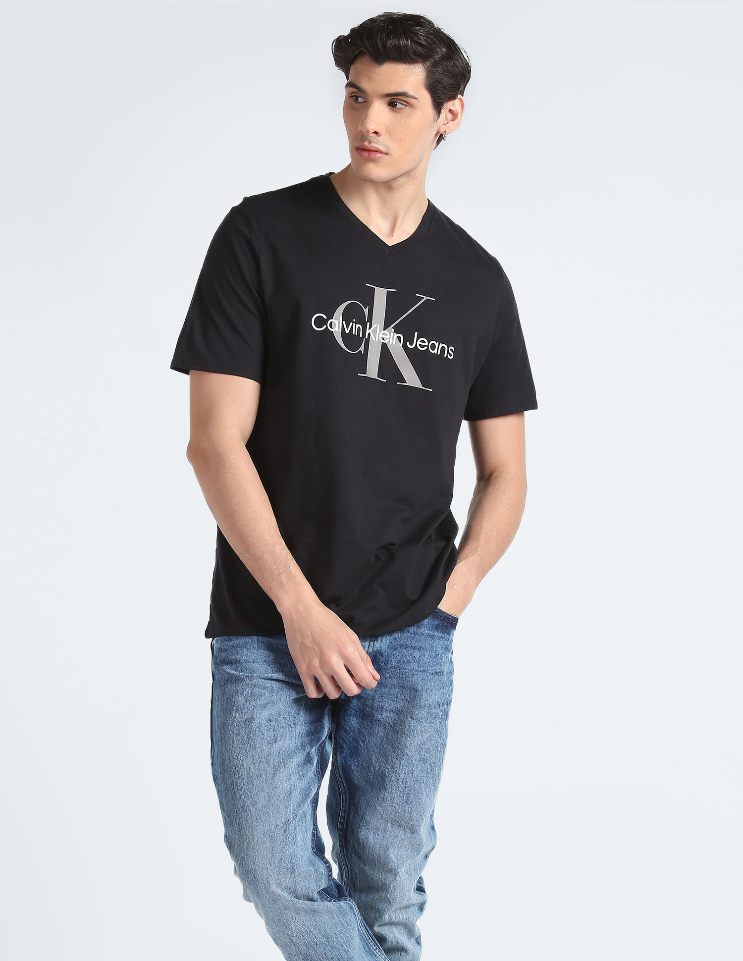 Calvin Klein V-Neck Cotton Monologo T-Shirt