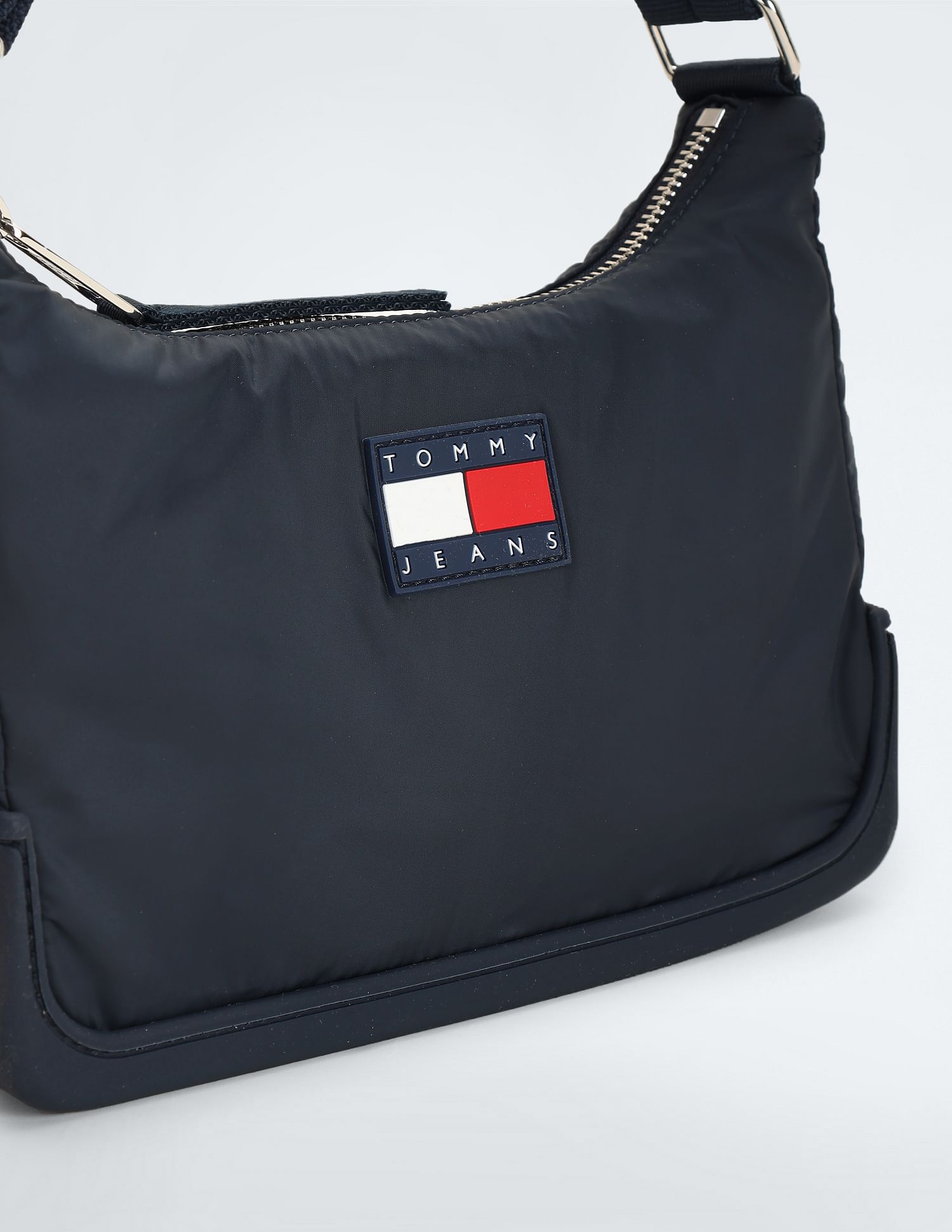 Hilfiger bag online